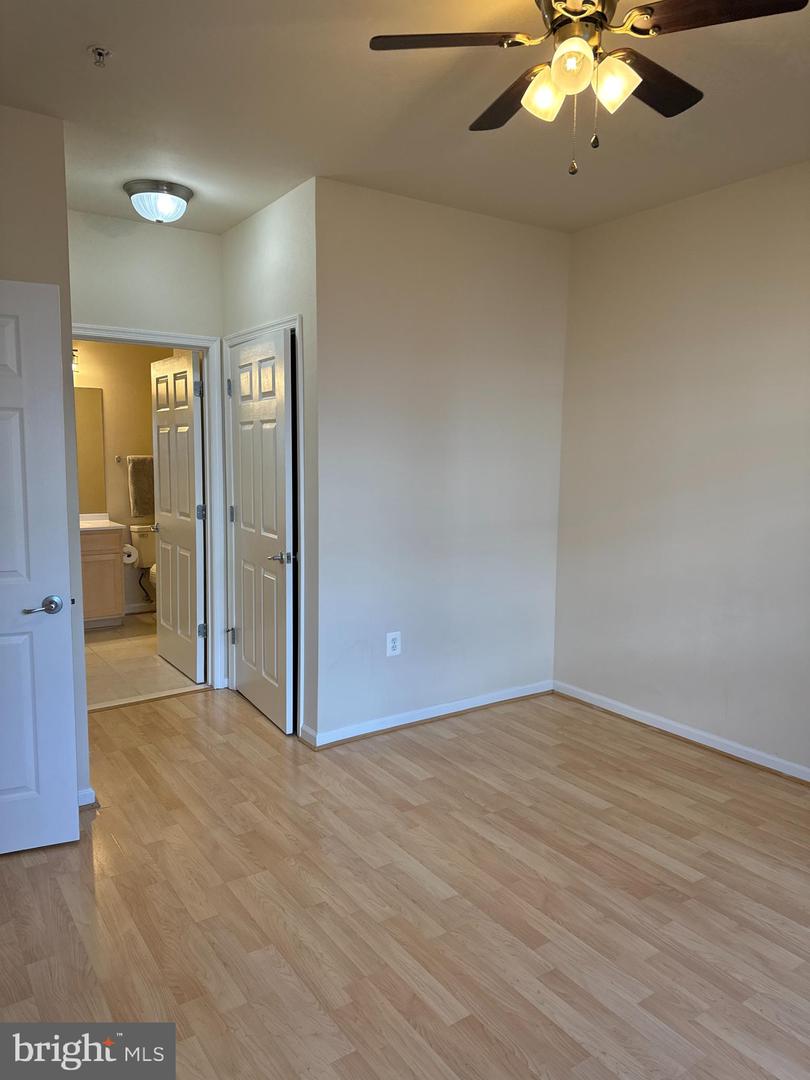 3820 LIGHTFOOT ST #316, CHANTILLY, Virginia 20151, 1 Bedroom Bedrooms, 2 Rooms Rooms,1 BathroomBathrooms,Residential,For sale,3820 LIGHTFOOT ST #316,VAFX2282484 MLS # VAFX2282484 3820 LIGHTFOOT ST #316, CHANTILLY, Virginia 20151, 1 Bedroom Bedrooms, 2 Rooms Rooms,1 BathroomBathrooms,Residential,For sale,3820 LIGHTFOOT ST #316,VAFX2282484 MLS # VAFX2282484