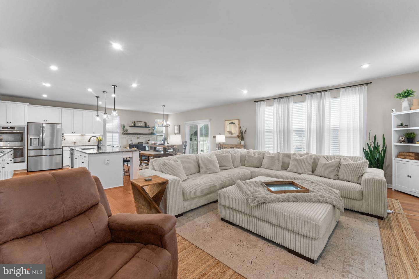 12432 MAYS QUARTER RD, WOODBRIDGE, Virginia 22192, 4 Bedrooms Bedrooms, ,4 BathroomsBathrooms,Residential,For sale,12432 MAYS QUARTER RD,VAPW2109146 MLS # VAPW2109146 12432 MAYS QUARTER RD, WOODBRIDGE, Virginia 22192, 4 Bedrooms Bedrooms, ,4 BathroomsBathrooms,Residential,For sale,12432 MAYS QUARTER RD,VAPW2109146 MLS # VAPW2109146