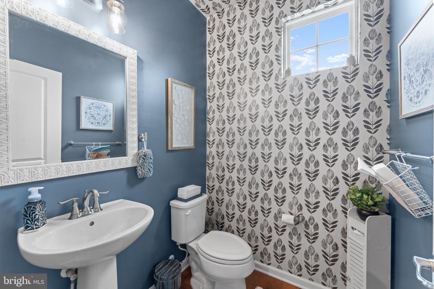 12432 MAYS QUARTER RD, WOODBRIDGE, Virginia 22192, 4 Bedrooms Bedrooms, ,4 BathroomsBathrooms,Residential,For sale,12432 MAYS QUARTER RD,VAPW2109146 MLS # VAPW2109146 12432 MAYS QUARTER RD, WOODBRIDGE, Virginia 22192, 4 Bedrooms Bedrooms, ,4 BathroomsBathrooms,Residential,For sale,12432 MAYS QUARTER RD,VAPW2109146 MLS # VAPW2109146