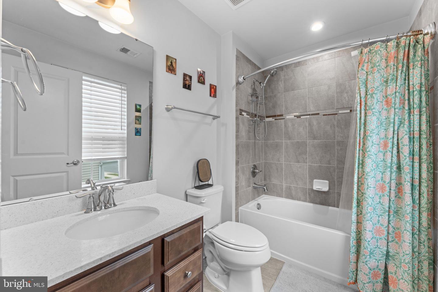 12432 MAYS QUARTER RD, WOODBRIDGE, Virginia 22192, 4 Bedrooms Bedrooms, ,4 BathroomsBathrooms,Residential,For sale,12432 MAYS QUARTER RD,VAPW2109146 MLS # VAPW2109146 12432 MAYS QUARTER RD, WOODBRIDGE, Virginia 22192, 4 Bedrooms Bedrooms, ,4 BathroomsBathrooms,Residential,For sale,12432 MAYS QUARTER RD,VAPW2109146 MLS # VAPW2109146