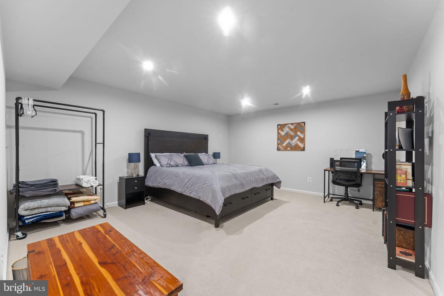 12432 MAYS QUARTER RD, WOODBRIDGE, Virginia 22192, 4 Bedrooms Bedrooms, ,4 BathroomsBathrooms,Residential,For sale,12432 MAYS QUARTER RD,VAPW2109146 MLS # VAPW2109146 12432 MAYS QUARTER RD, WOODBRIDGE, Virginia 22192, 4 Bedrooms Bedrooms, ,4 BathroomsBathrooms,Residential,For sale,12432 MAYS QUARTER RD,VAPW2109146 MLS # VAPW2109146