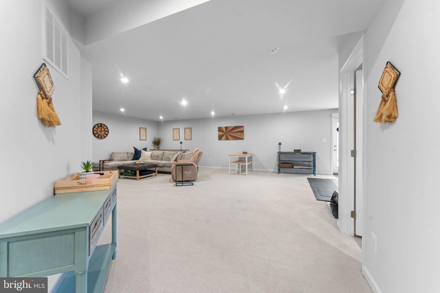 12432 MAYS QUARTER RD, WOODBRIDGE, Virginia 22192, 4 Bedrooms Bedrooms, ,4 BathroomsBathrooms,Residential,For sale,12432 MAYS QUARTER RD,VAPW2109146 MLS # VAPW2109146 12432 MAYS QUARTER RD, WOODBRIDGE, Virginia 22192, 4 Bedrooms Bedrooms, ,4 BathroomsBathrooms,Residential,For sale,12432 MAYS QUARTER RD,VAPW2109146 MLS # VAPW2109146