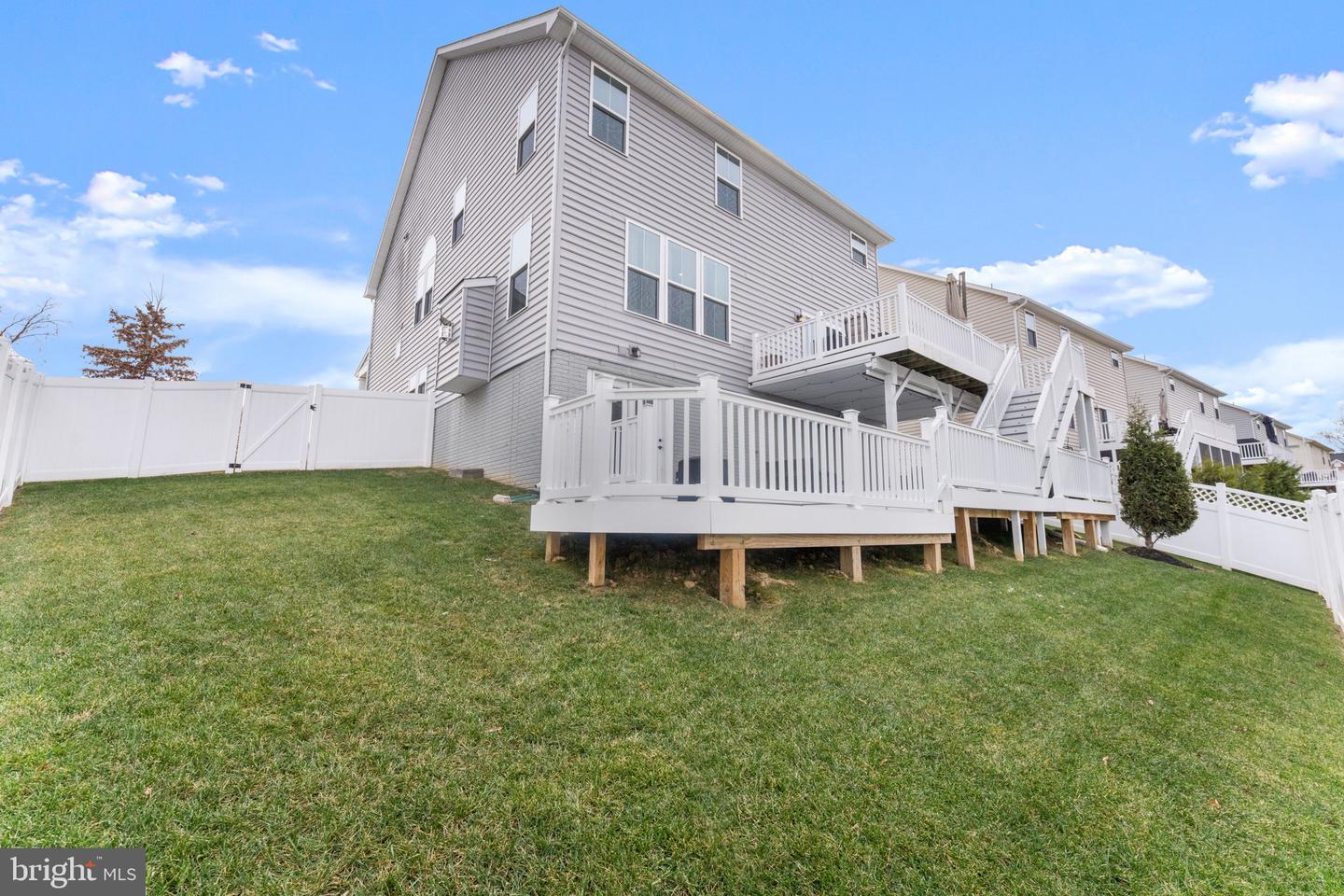 12432 MAYS QUARTER RD, WOODBRIDGE, Virginia 22192, 4 Bedrooms Bedrooms, ,4 BathroomsBathrooms,Residential,For sale,12432 MAYS QUARTER RD,VAPW2109146 MLS # VAPW2109146 12432 MAYS QUARTER RD, WOODBRIDGE, Virginia 22192, 4 Bedrooms Bedrooms, ,4 BathroomsBathrooms,Residential,For sale,12432 MAYS QUARTER RD,VAPW2109146 MLS # VAPW2109146