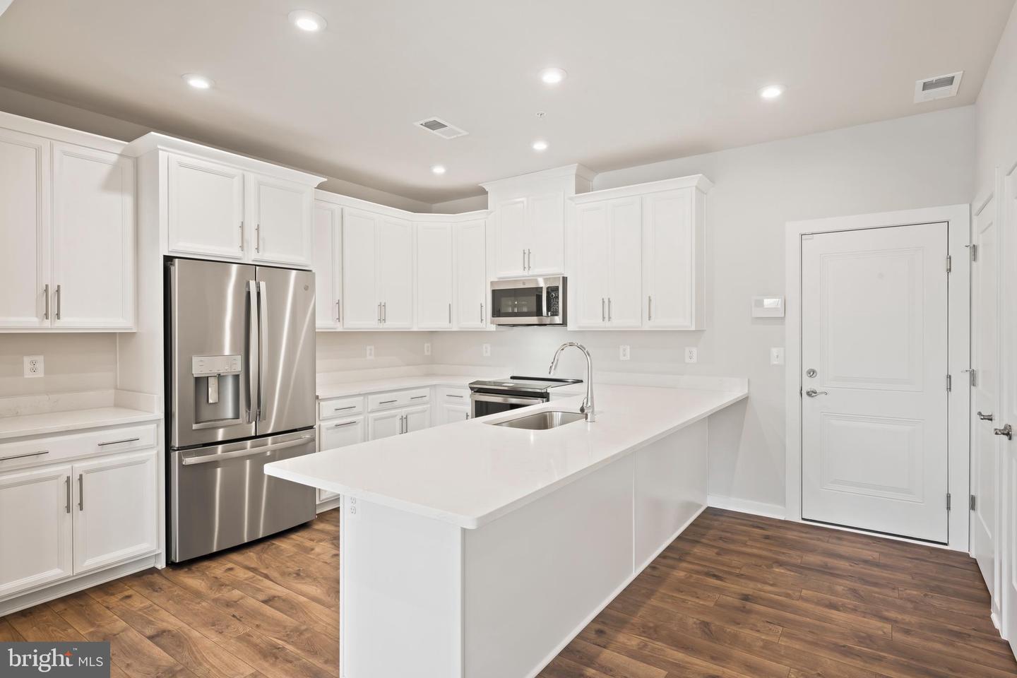 20364 NEWFOUNDLAND SQ, ASHBURN, Virginia 20147, 2 Bedrooms Bedrooms, ,2 BathroomsBathrooms,Residential,For sale,20364 NEWFOUNDLAND SQ,VALO2112352 MLS # VALO2112352 20364 NEWFOUNDLAND SQ, ASHBURN, Virginia 20147, 2 Bedrooms Bedrooms, ,2 BathroomsBathrooms,Residential,For sale,20364 NEWFOUNDLAND SQ,VALO2112352 MLS # VALO2112352