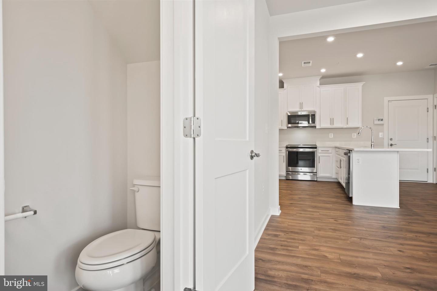 20364 NEWFOUNDLAND SQ, ASHBURN, Virginia 20147, 2 Bedrooms Bedrooms, ,2 BathroomsBathrooms,Residential,For sale,20364 NEWFOUNDLAND SQ,VALO2112352 MLS # VALO2112352 20364 NEWFOUNDLAND SQ, ASHBURN, Virginia 20147, 2 Bedrooms Bedrooms, ,2 BathroomsBathrooms,Residential,For sale,20364 NEWFOUNDLAND SQ,VALO2112352 MLS # VALO2112352