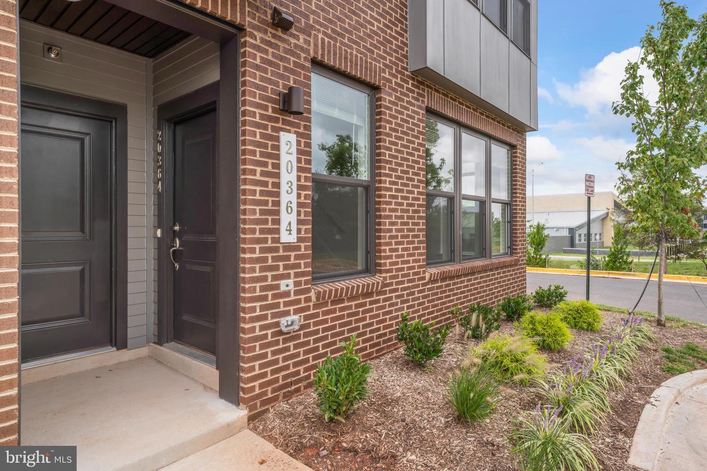 20364 NEWFOUNDLAND SQ, ASHBURN, Virginia 20147, 2 Bedrooms Bedrooms, ,2 BathroomsBathrooms,Residential,For sale,20364 NEWFOUNDLAND SQ,VALO2112352 MLS # VALO2112352 20364 NEWFOUNDLAND SQ, ASHBURN, Virginia 20147, 2 Bedrooms Bedrooms, ,2 BathroomsBathrooms,Residential,For sale,20364 NEWFOUNDLAND SQ,VALO2112352 MLS # VALO2112352