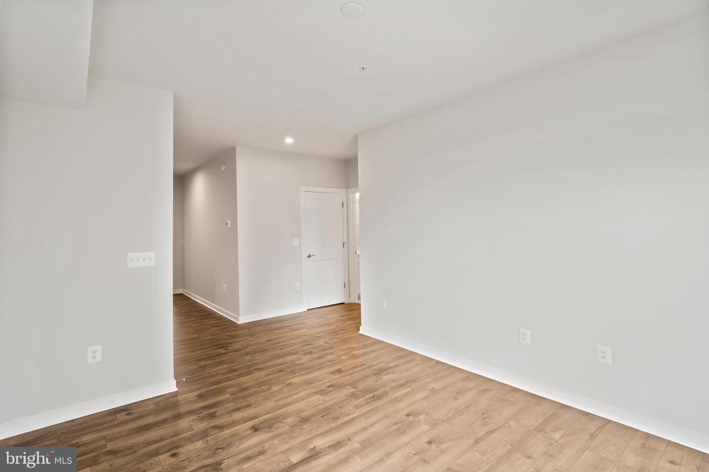 20364 NEWFOUNDLAND SQ, ASHBURN, Virginia 20147, 2 Bedrooms Bedrooms, ,2 BathroomsBathrooms,Residential,For sale,20364 NEWFOUNDLAND SQ,VALO2112352 MLS # VALO2112352 20364 NEWFOUNDLAND SQ, ASHBURN, Virginia 20147, 2 Bedrooms Bedrooms, ,2 BathroomsBathrooms,Residential,For sale,20364 NEWFOUNDLAND SQ,VALO2112352 MLS # VALO2112352