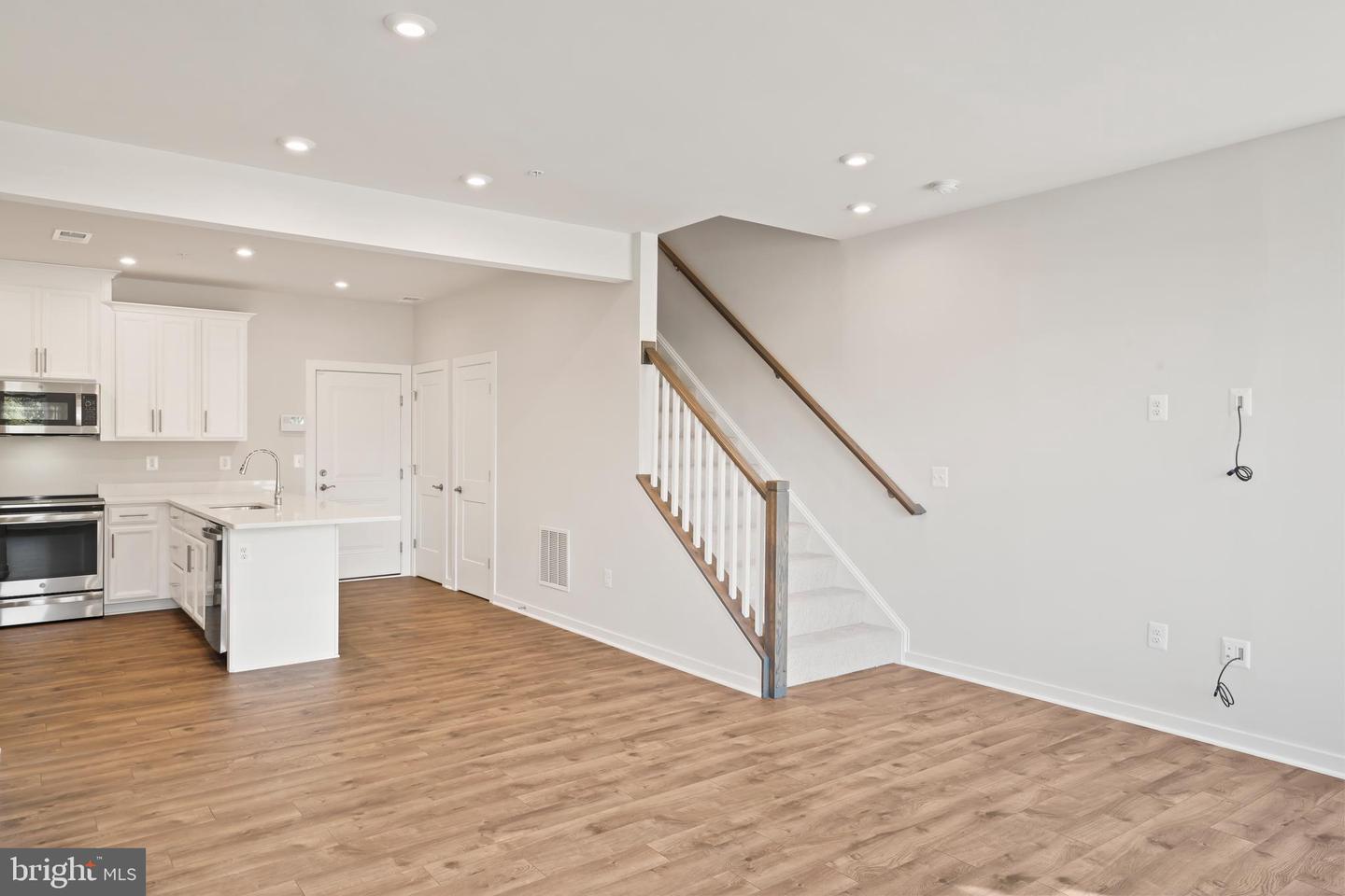 20364 NEWFOUNDLAND SQ, ASHBURN, Virginia 20147, 2 Bedrooms Bedrooms, ,2 BathroomsBathrooms,Residential,For sale,20364 NEWFOUNDLAND SQ,VALO2112352 MLS # VALO2112352 20364 NEWFOUNDLAND SQ, ASHBURN, Virginia 20147, 2 Bedrooms Bedrooms, ,2 BathroomsBathrooms,Residential,For sale,20364 NEWFOUNDLAND SQ,VALO2112352 MLS # VALO2112352