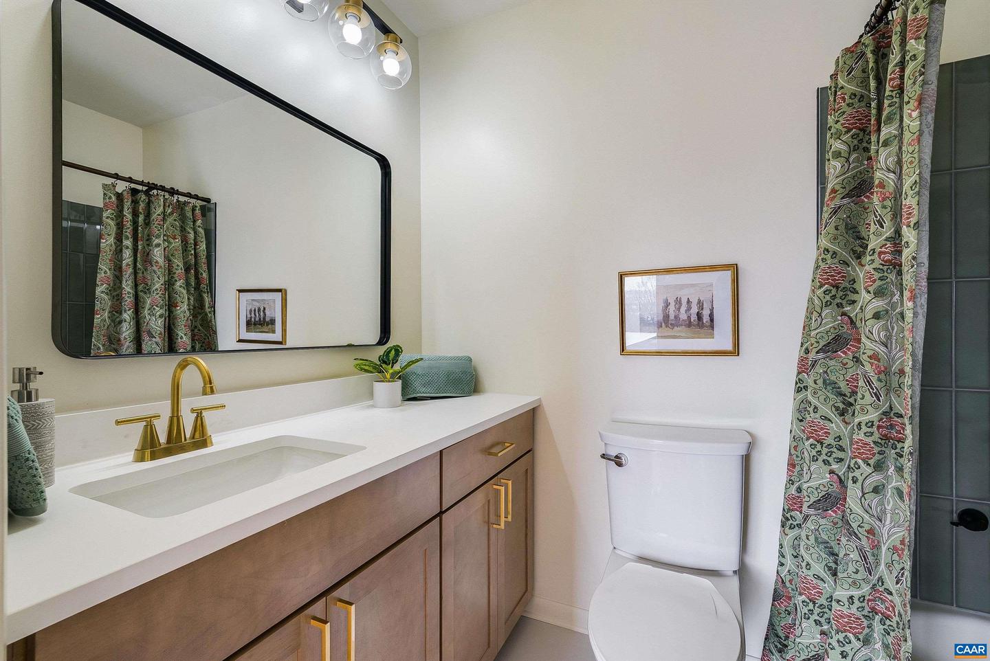 475 MYERS AVE, HARRISONBURG, Virginia 22801, 5 Bedrooms Bedrooms, ,2 BathroomsBathrooms,Residential,For sale,475 MYERS AVE,671832 MLS # 671832 475 MYERS AVE, HARRISONBURG, Virginia 22801, 5 Bedrooms Bedrooms, ,2 BathroomsBathrooms,Residential,For sale,475 MYERS AVE,671832 MLS # 671832