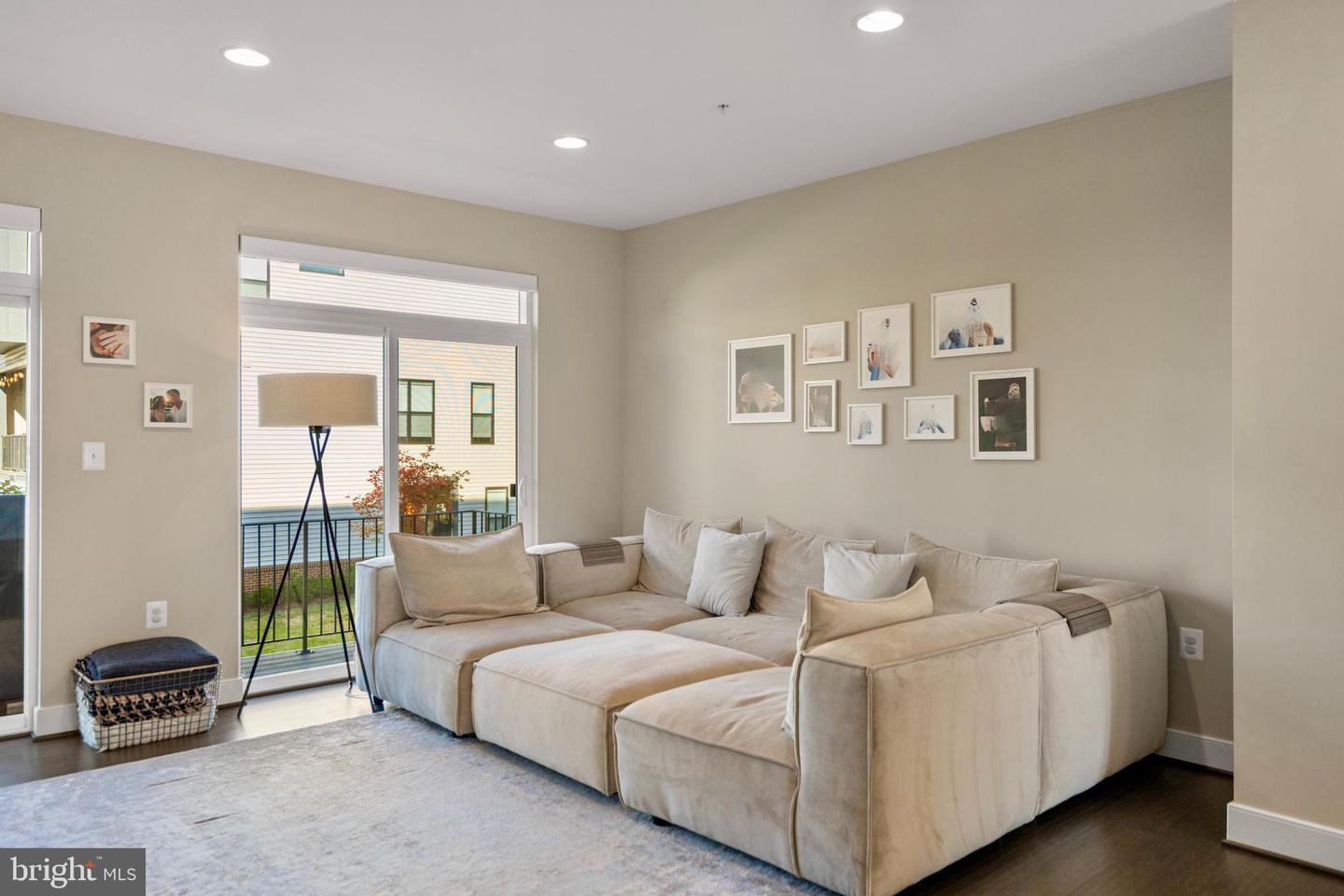 22966 CABRAL TER, BRAMBLETON, Virginia 20148, 3 Bedrooms Bedrooms, ,3 BathroomsBathrooms,Residential,For sale,22966 CABRAL TER,VALO2112364 MLS # VALO2112364 22966 CABRAL TER, BRAMBLETON, Virginia 20148, 3 Bedrooms Bedrooms, ,3 BathroomsBathrooms,Residential,For sale,22966 CABRAL TER,VALO2112364 MLS # VALO2112364