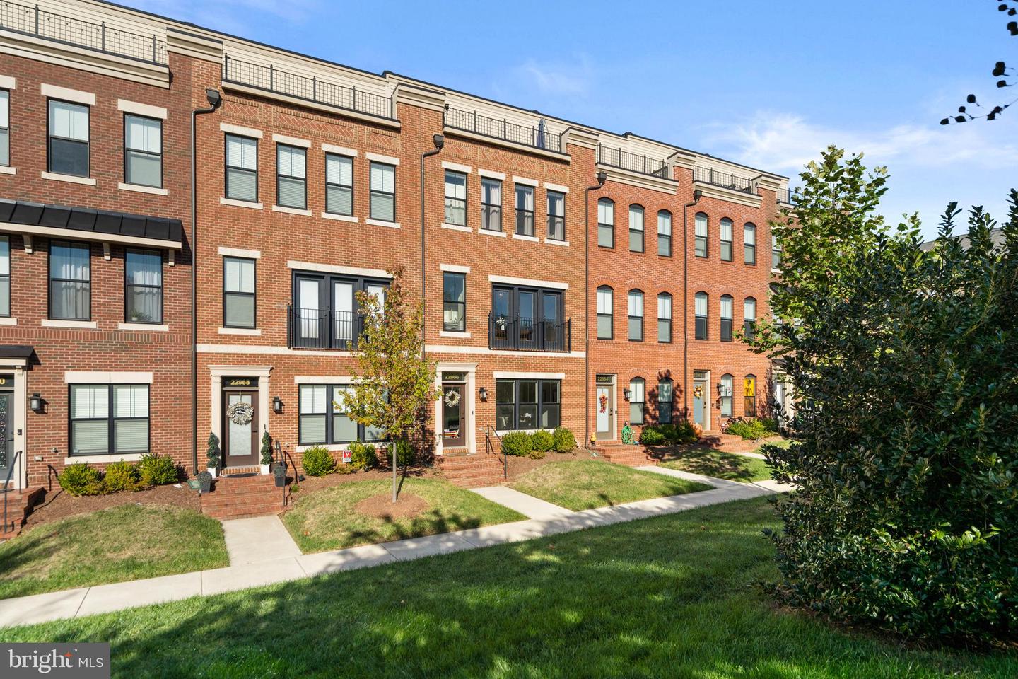 22966 CABRAL TER, BRAMBLETON, Virginia 20148, 3 Bedrooms Bedrooms, ,3 BathroomsBathrooms,Residential,For sale,22966 CABRAL TER,VALO2112364 MLS # VALO2112364 22966 CABRAL TER, BRAMBLETON, Virginia 20148, 3 Bedrooms Bedrooms, ,3 BathroomsBathrooms,Residential,For sale,22966 CABRAL TER,VALO2112364 MLS # VALO2112364