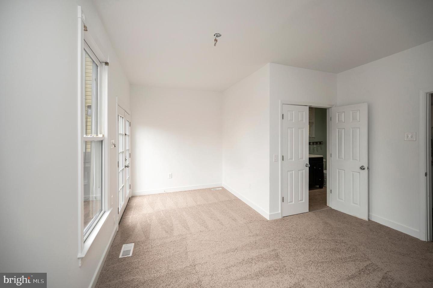 1712 WASHINGTON AVE, FREDERICKSBURG, Virginia 22401, 4 Bedrooms Bedrooms, ,3 BathroomsBathrooms,Residential,For sale,1712 WASHINGTON AVE,VAFB2009414 MLS # VAFB2009414 1712 WASHINGTON AVE, FREDERICKSBURG, Virginia 22401, 4 Bedrooms Bedrooms, ,3 BathroomsBathrooms,Residential,For sale,1712 WASHINGTON AVE,VAFB2009414 MLS # VAFB2009414