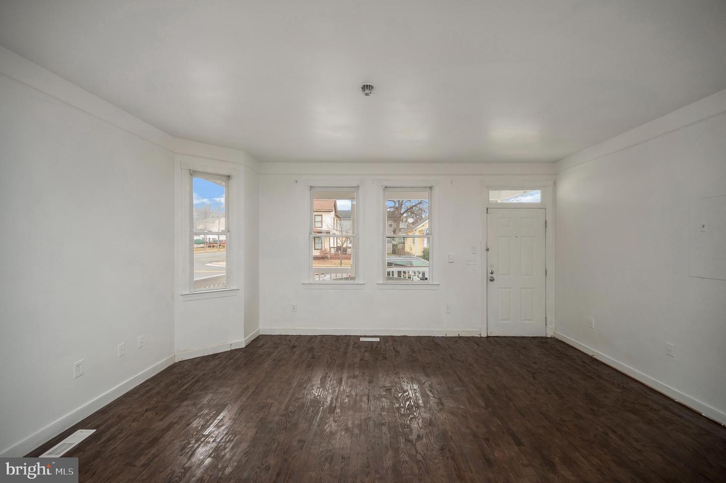 1712 WASHINGTON AVE, FREDERICKSBURG, Virginia 22401, 4 Bedrooms Bedrooms, ,3 BathroomsBathrooms,Residential,For sale,1712 WASHINGTON AVE,VAFB2009414 MLS # VAFB2009414 1712 WASHINGTON AVE, FREDERICKSBURG, Virginia 22401, 4 Bedrooms Bedrooms, ,3 BathroomsBathrooms,Residential,For sale,1712 WASHINGTON AVE,VAFB2009414 MLS # VAFB2009414