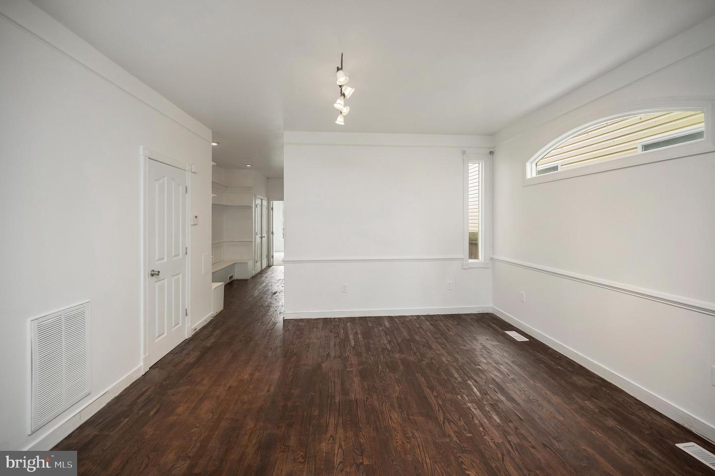 1712 WASHINGTON AVE, FREDERICKSBURG, Virginia 22401, 4 Bedrooms Bedrooms, ,3 BathroomsBathrooms,Residential,For sale,1712 WASHINGTON AVE,VAFB2009414 MLS # VAFB2009414 1712 WASHINGTON AVE, FREDERICKSBURG, Virginia 22401, 4 Bedrooms Bedrooms, ,3 BathroomsBathrooms,Residential,For sale,1712 WASHINGTON AVE,VAFB2009414 MLS # VAFB2009414