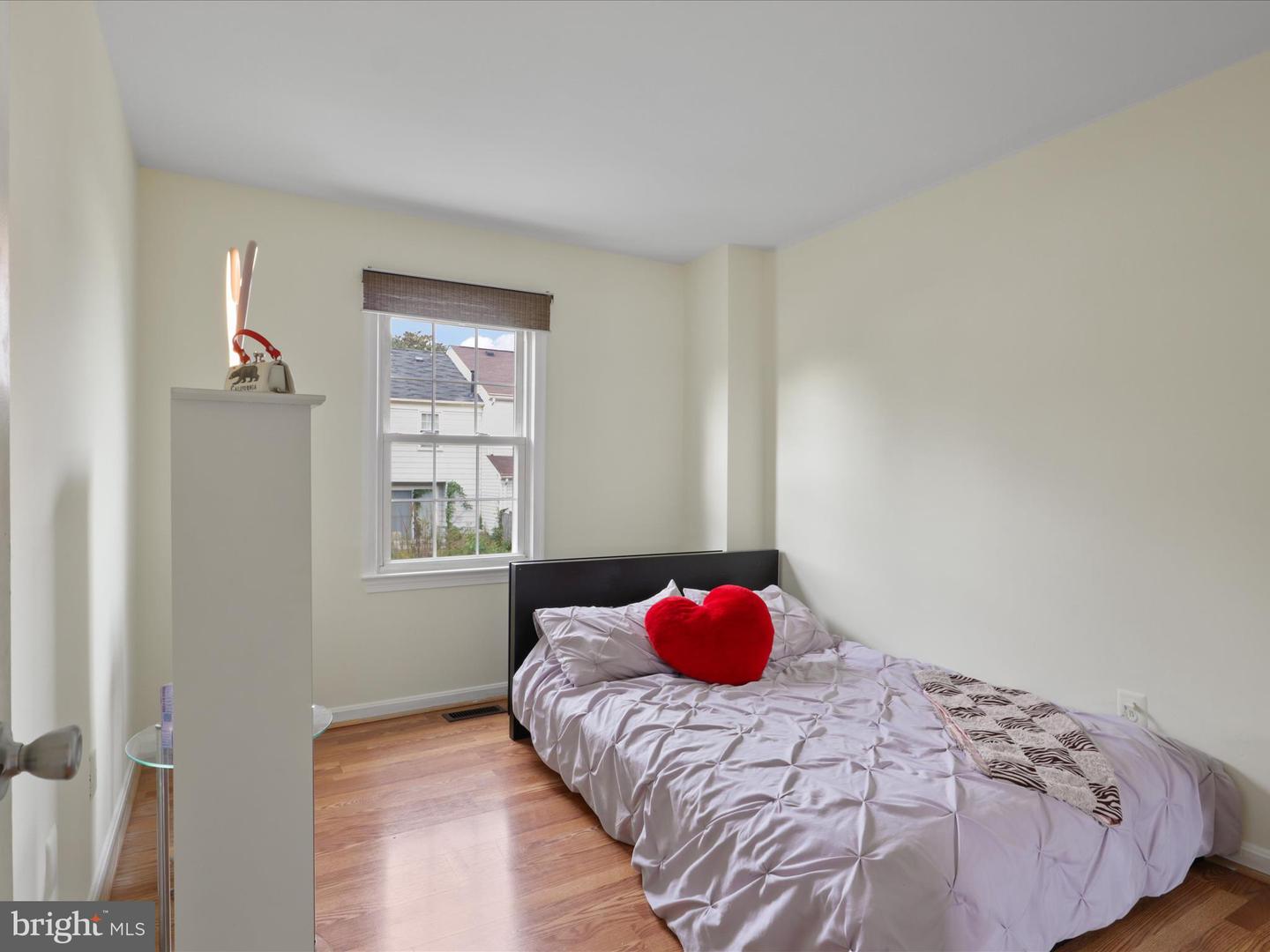 8068 DULCIANA CT, SPRINGFIELD, Virginia 22153, 2 Bedrooms Bedrooms, ,1 BathroomBathrooms,Residential,For sale,8068 DULCIANA CT,VAFX2282562 MLS # VAFX2282562