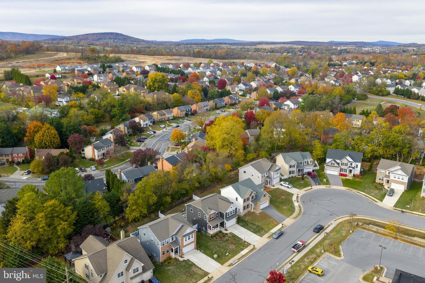 681 HILLMAN DR, WINCHESTER, Virginia 22601, 5 Bedrooms Bedrooms, ,4 BathroomsBathrooms,Residential,For sale,681 HILLMAN DR,VAWI2009602 MLS # VAWI2009602 681 HILLMAN DR, WINCHESTER, Virginia 22601, 5 Bedrooms Bedrooms, ,4 BathroomsBathrooms,Residential,For sale,681 HILLMAN DR,VAWI2009602 MLS # VAWI2009602