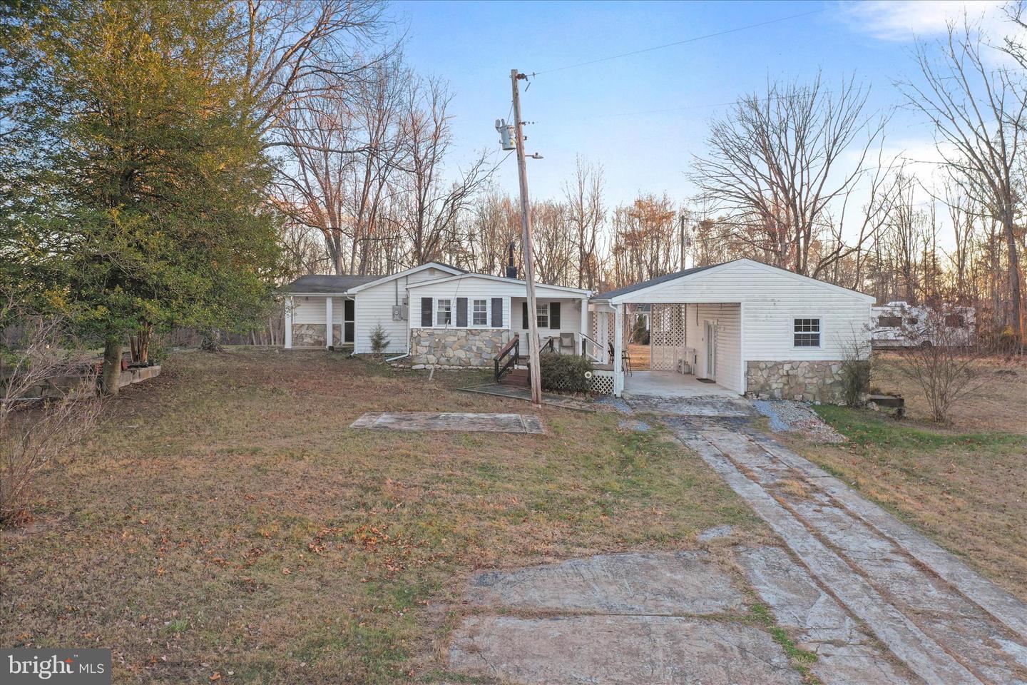 464 CASTLETON FORD RD, CASTLETON, Virginia 22716, 3 Bedrooms Bedrooms, ,2 BathroomsBathrooms,Residential,For sale,464 CASTLETON FORD RD,VARP2002436 MLS # VARP2002436