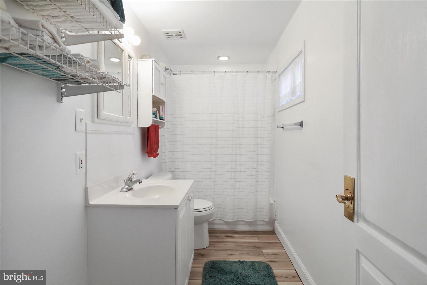 464 CASTLETON FORD RD, CASTLETON, Virginia 22716, 3 Bedrooms Bedrooms, ,2 BathroomsBathrooms,Residential,For sale,464 CASTLETON FORD RD,VARP2002436 MLS # VARP2002436