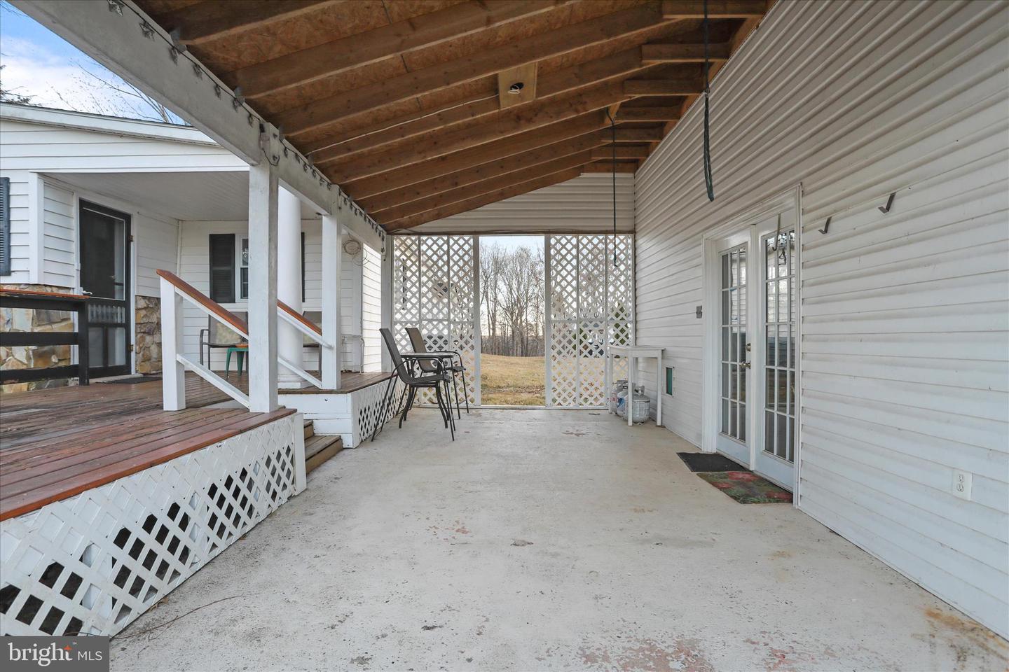 464 CASTLETON FORD RD, CASTLETON, Virginia 22716, 3 Bedrooms Bedrooms, ,2 BathroomsBathrooms,Residential,For sale,464 CASTLETON FORD RD,VARP2002436 MLS # VARP2002436