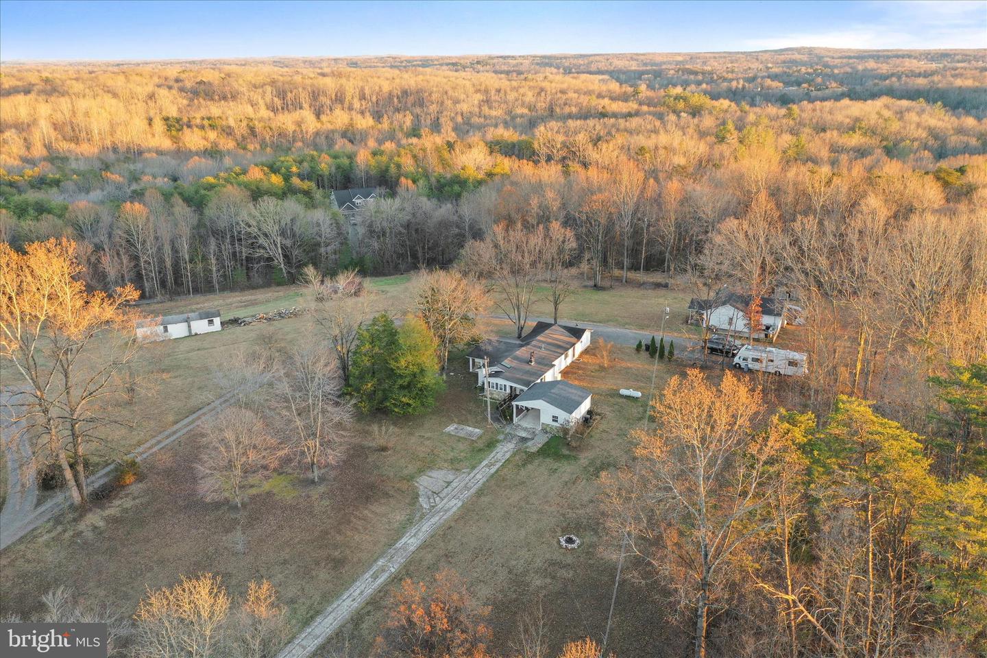 464 CASTLETON FORD RD, CASTLETON, Virginia 22716, 3 Bedrooms Bedrooms, ,2 BathroomsBathrooms,Residential,For sale,464 CASTLETON FORD RD,VARP2002436 MLS # VARP2002436