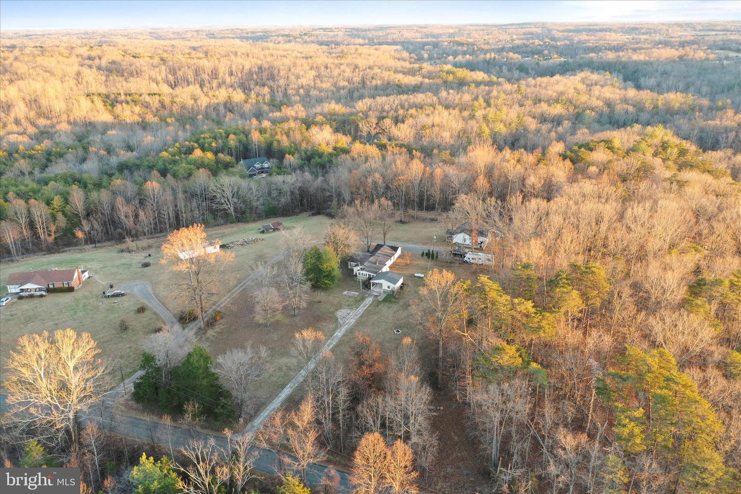 464 CASTLETON FORD RD, CASTLETON, Virginia 22716, 3 Bedrooms Bedrooms, ,2 BathroomsBathrooms,Residential,For sale,464 CASTLETON FORD RD,VARP2002436 MLS # VARP2002436