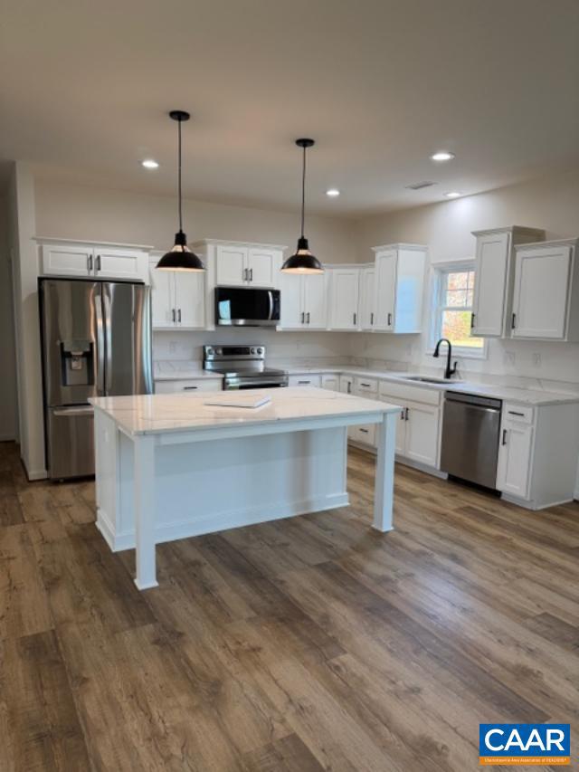 677 PINEY MOUNTAIN RD, APPOMATTOX, Virginia 24522, 3 Bedrooms Bedrooms, ,2 BathroomsBathrooms,Residential,For sale,677 PINEY MOUNTAIN RD,671850 MLS # 671850 677 PINEY MOUNTAIN RD, APPOMATTOX, Virginia 24522, 3 Bedrooms Bedrooms, ,2 BathroomsBathrooms,Residential,For sale,677 PINEY MOUNTAIN RD,671850 MLS # 671850