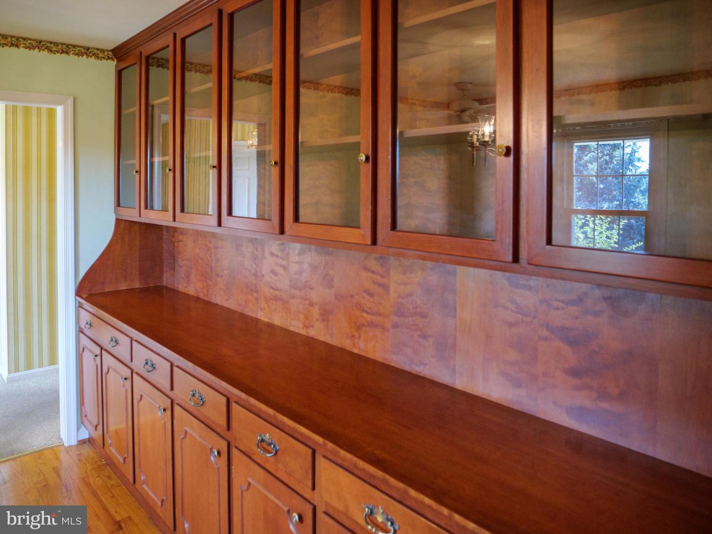 17152 BRIDGE VIEW CT, PAEONIAN SPRINGS, Virginia 20129, 4 Bedrooms Bedrooms, ,2 BathroomsBathrooms,Residential,For sale,17152 BRIDGE VIEW CT,VALO2104206 MLS # VALO2104206