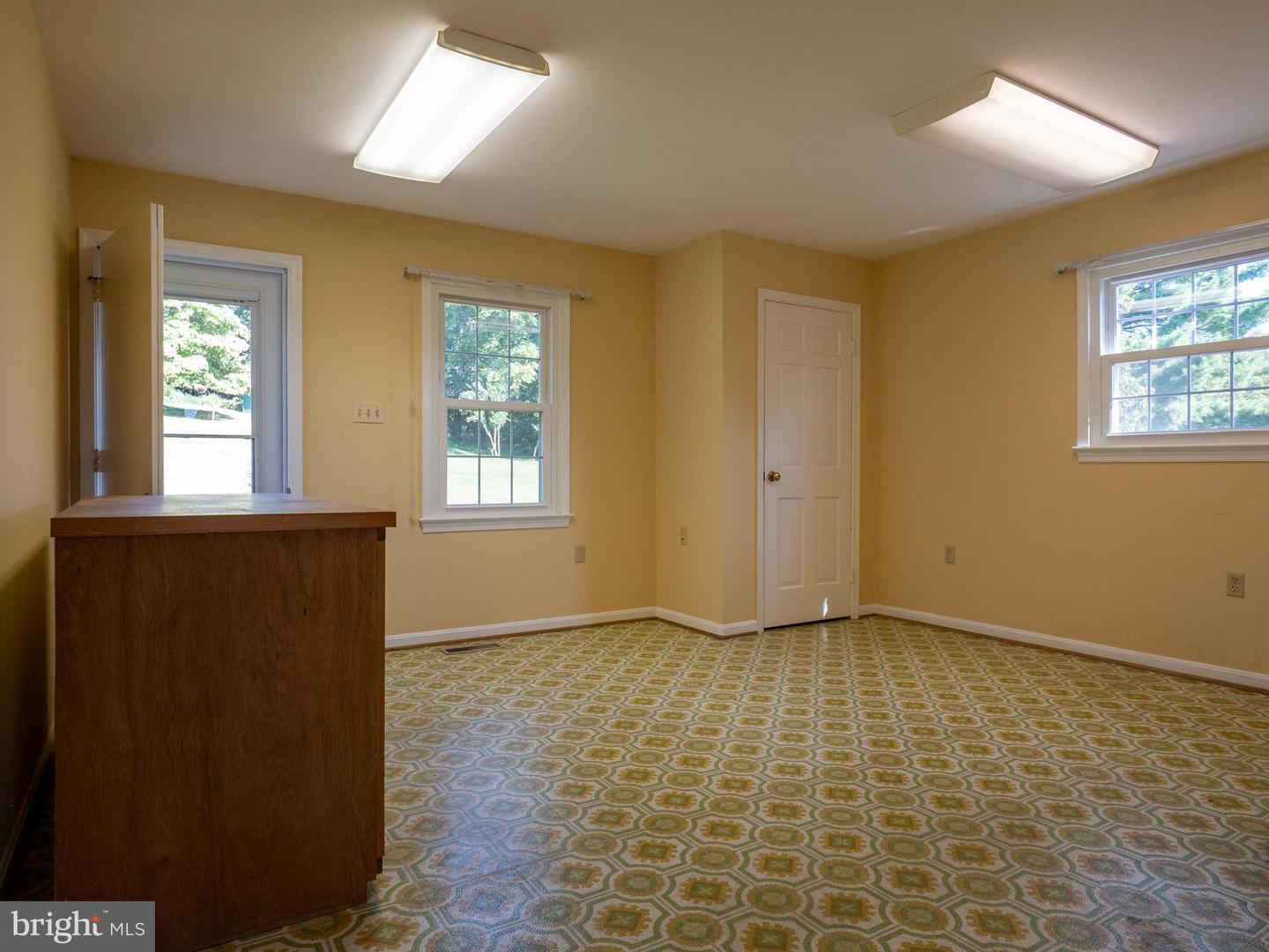 17152 BRIDGE VIEW CT, PAEONIAN SPRINGS, Virginia 20129, 4 Bedrooms Bedrooms, ,2 BathroomsBathrooms,Residential,For sale,17152 BRIDGE VIEW CT,VALO2104206 MLS # VALO2104206