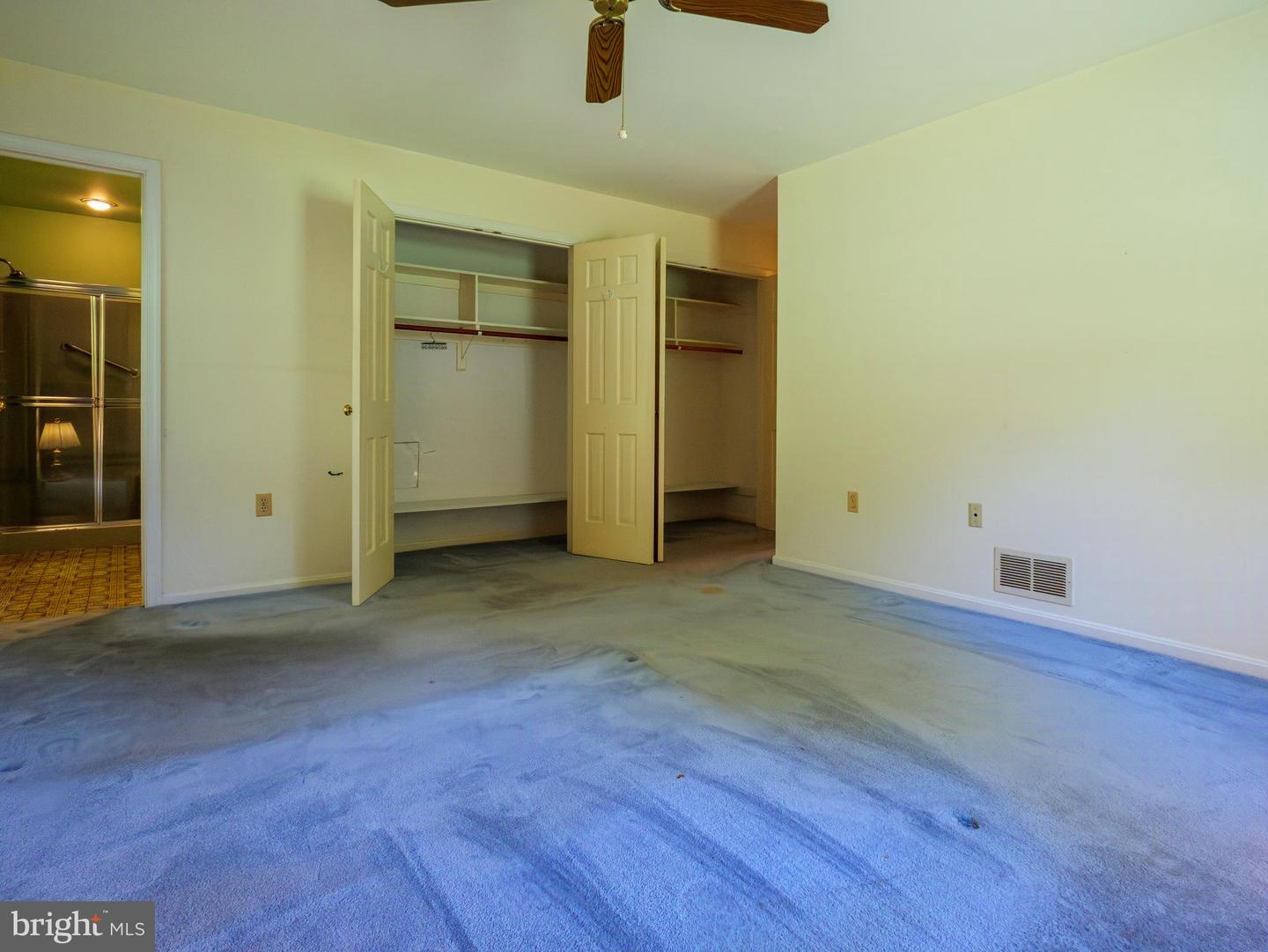 17152 BRIDGE VIEW CT, PAEONIAN SPRINGS, Virginia 20129, 4 Bedrooms Bedrooms, ,2 BathroomsBathrooms,Residential,For sale,17152 BRIDGE VIEW CT,VALO2104206 MLS # VALO2104206