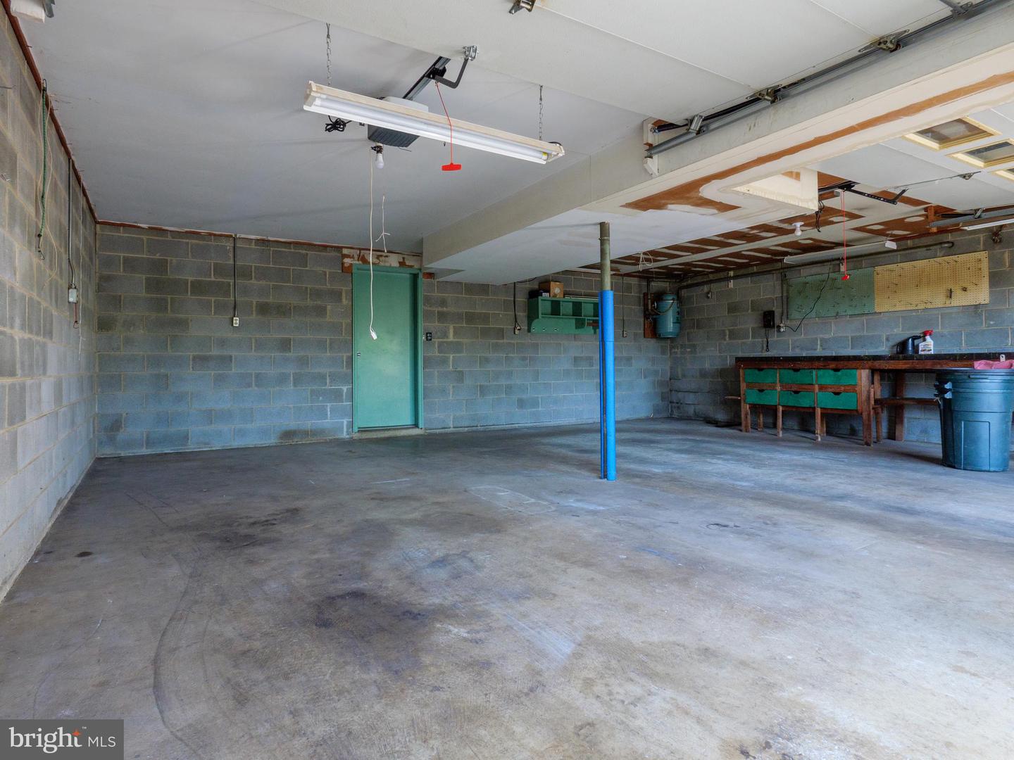 17152 BRIDGE VIEW CT, PAEONIAN SPRINGS, Virginia 20129, 4 Bedrooms Bedrooms, ,2 BathroomsBathrooms,Residential,For sale,17152 BRIDGE VIEW CT,VALO2104206 MLS # VALO2104206