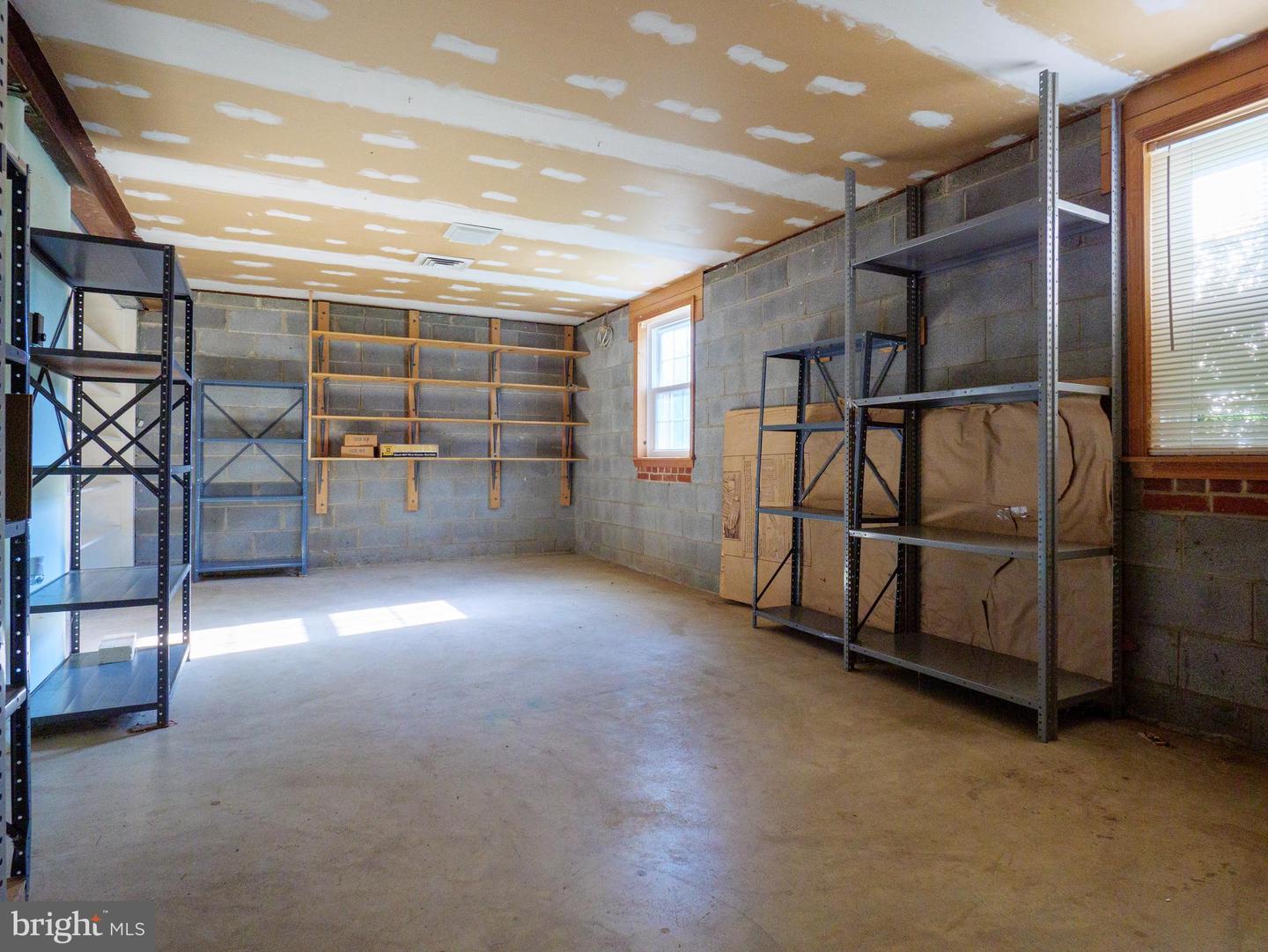 17152 BRIDGE VIEW CT, PAEONIAN SPRINGS, Virginia 20129, 4 Bedrooms Bedrooms, ,2 BathroomsBathrooms,Residential,For sale,17152 BRIDGE VIEW CT,VALO2104206 MLS # VALO2104206