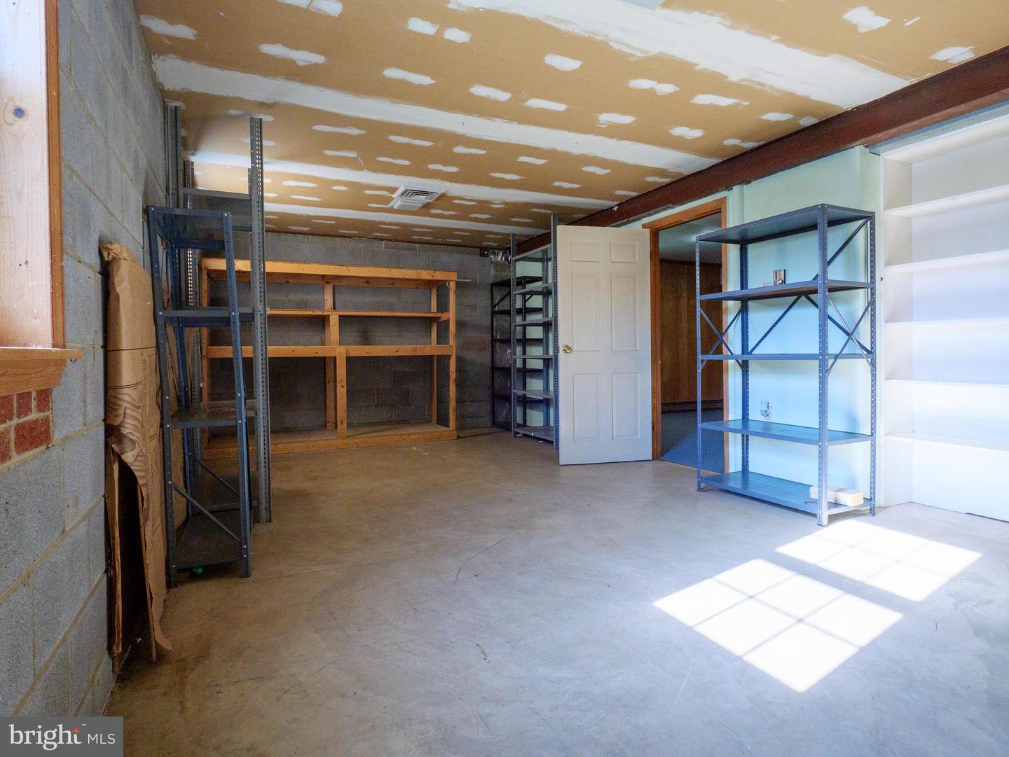 17152 BRIDGE VIEW CT, PAEONIAN SPRINGS, Virginia 20129, 4 Bedrooms Bedrooms, ,2 BathroomsBathrooms,Residential,For sale,17152 BRIDGE VIEW CT,VALO2104206 MLS # VALO2104206