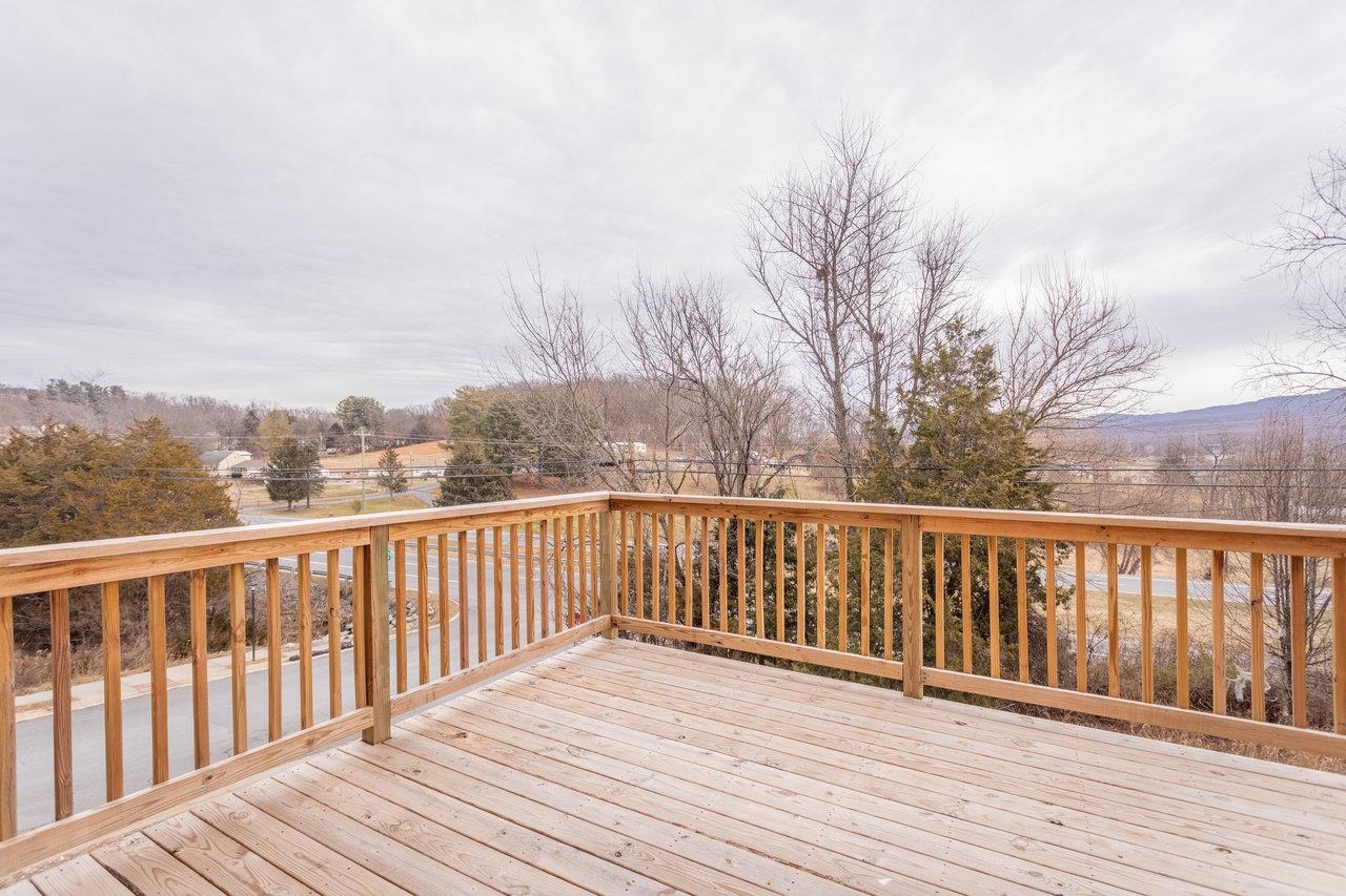 4505 CHRISTOPHER PL, PENN LAIRD, Virginia 22846, 4 Bedrooms Bedrooms, ,2 BathroomsBathrooms,Residential,4505 CHRISTOPHER PL,671858 MLS # 671858 4505 CHRISTOPHER PL, PENN LAIRD, Virginia 22846, 4 Bedrooms Bedrooms, ,2 BathroomsBathrooms,Residential,4505 CHRISTOPHER PL,671858 MLS # 671858