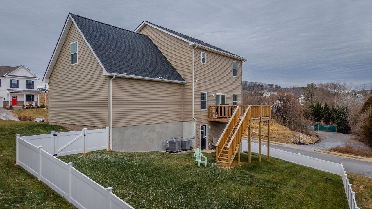 4505 CHRISTOPHER PL, PENN LAIRD, Virginia 22846, 4 Bedrooms Bedrooms, ,2 BathroomsBathrooms,Residential,4505 CHRISTOPHER PL,671858 MLS # 671858 4505 CHRISTOPHER PL, PENN LAIRD, Virginia 22846, 4 Bedrooms Bedrooms, ,2 BathroomsBathrooms,Residential,4505 CHRISTOPHER PL,671858 MLS # 671858