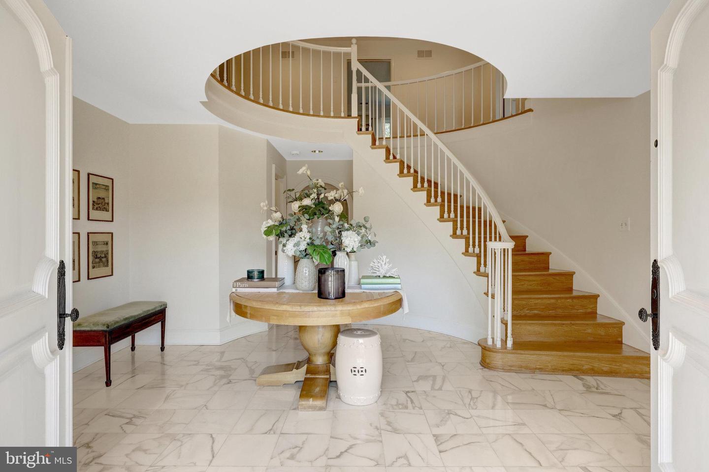 6305 DUNAWAY CT, MCLEAN, Virginia 22101, 6 Bedrooms Bedrooms, ,6 BathroomsBathrooms,Residential,For sale,6305 DUNAWAY CT,VAFX2266276 MLS # VAFX2266276 6305 DUNAWAY CT, MCLEAN, Virginia 22101, 6 Bedrooms Bedrooms, ,6 BathroomsBathrooms,Residential,For sale,6305 DUNAWAY CT,VAFX2266276 MLS # VAFX2266276