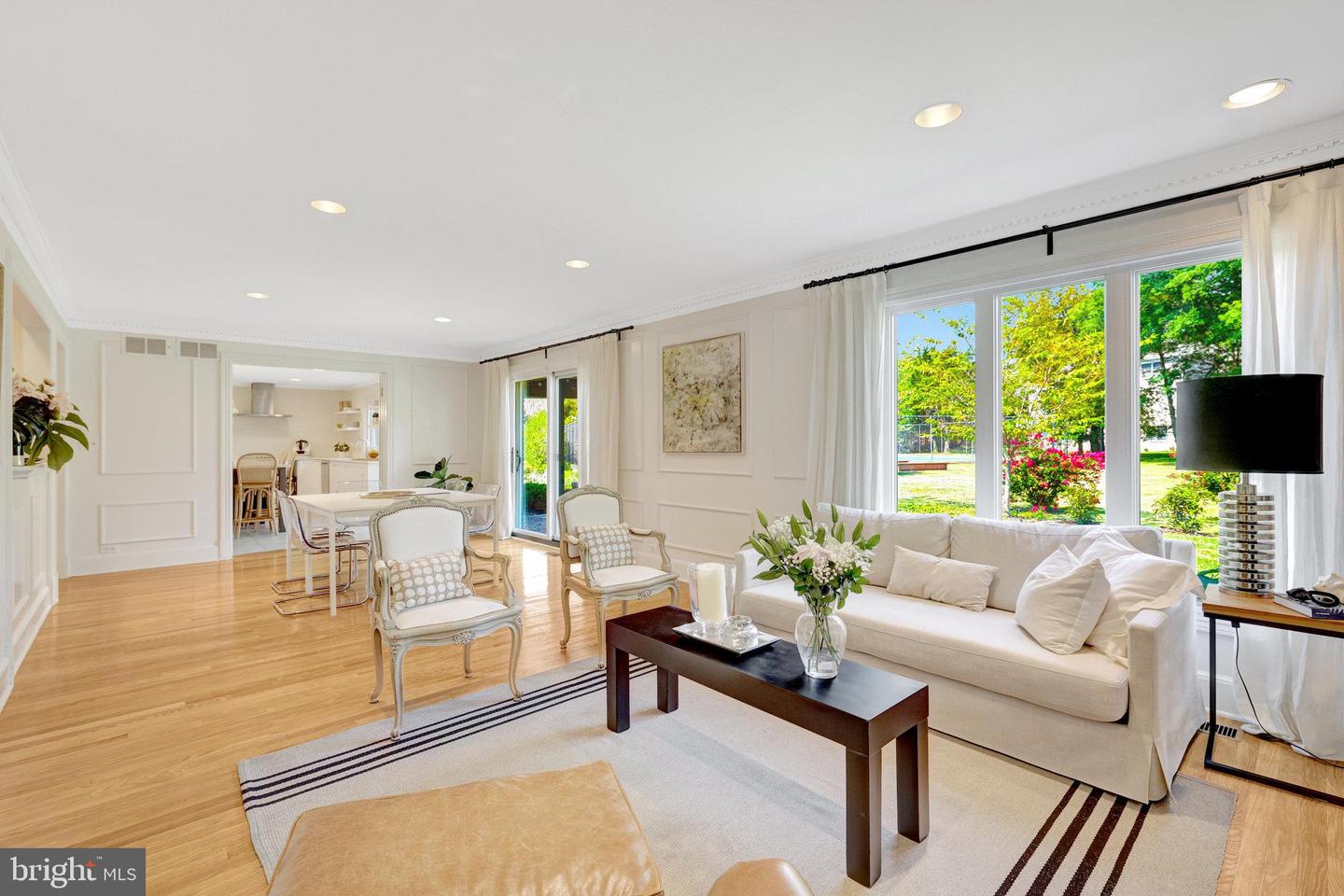 6305 DUNAWAY CT, MCLEAN, Virginia 22101, 6 Bedrooms Bedrooms, ,6 BathroomsBathrooms,Residential,For sale,6305 DUNAWAY CT,VAFX2266276 MLS # VAFX2266276 6305 DUNAWAY CT, MCLEAN, Virginia 22101, 6 Bedrooms Bedrooms, ,6 BathroomsBathrooms,Residential,For sale,6305 DUNAWAY CT,VAFX2266276 MLS # VAFX2266276