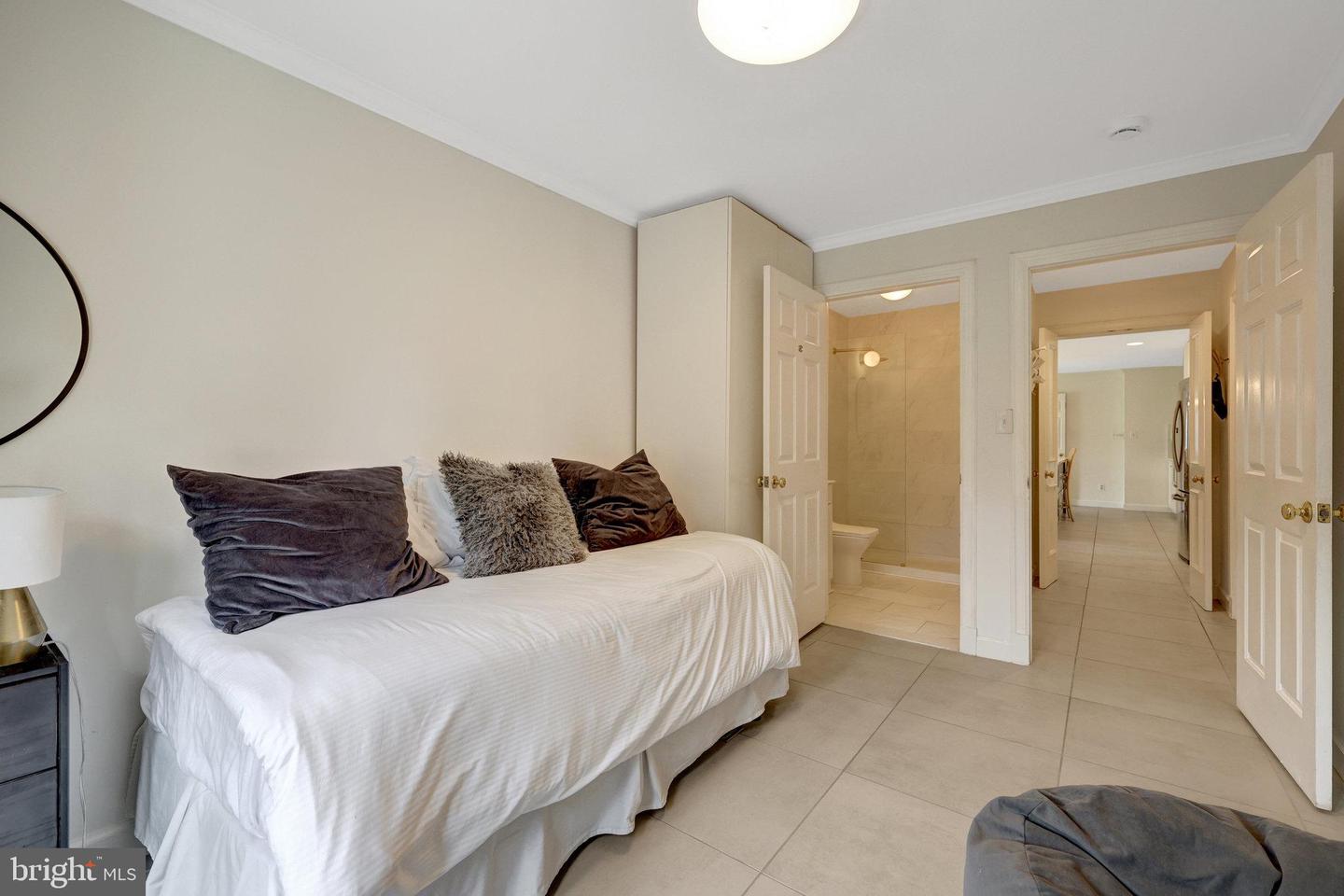 6305 DUNAWAY CT, MCLEAN, Virginia 22101, 6 Bedrooms Bedrooms, ,6 BathroomsBathrooms,Residential,For sale,6305 DUNAWAY CT,VAFX2266276 MLS # VAFX2266276 6305 DUNAWAY CT, MCLEAN, Virginia 22101, 6 Bedrooms Bedrooms, ,6 BathroomsBathrooms,Residential,For sale,6305 DUNAWAY CT,VAFX2266276 MLS # VAFX2266276