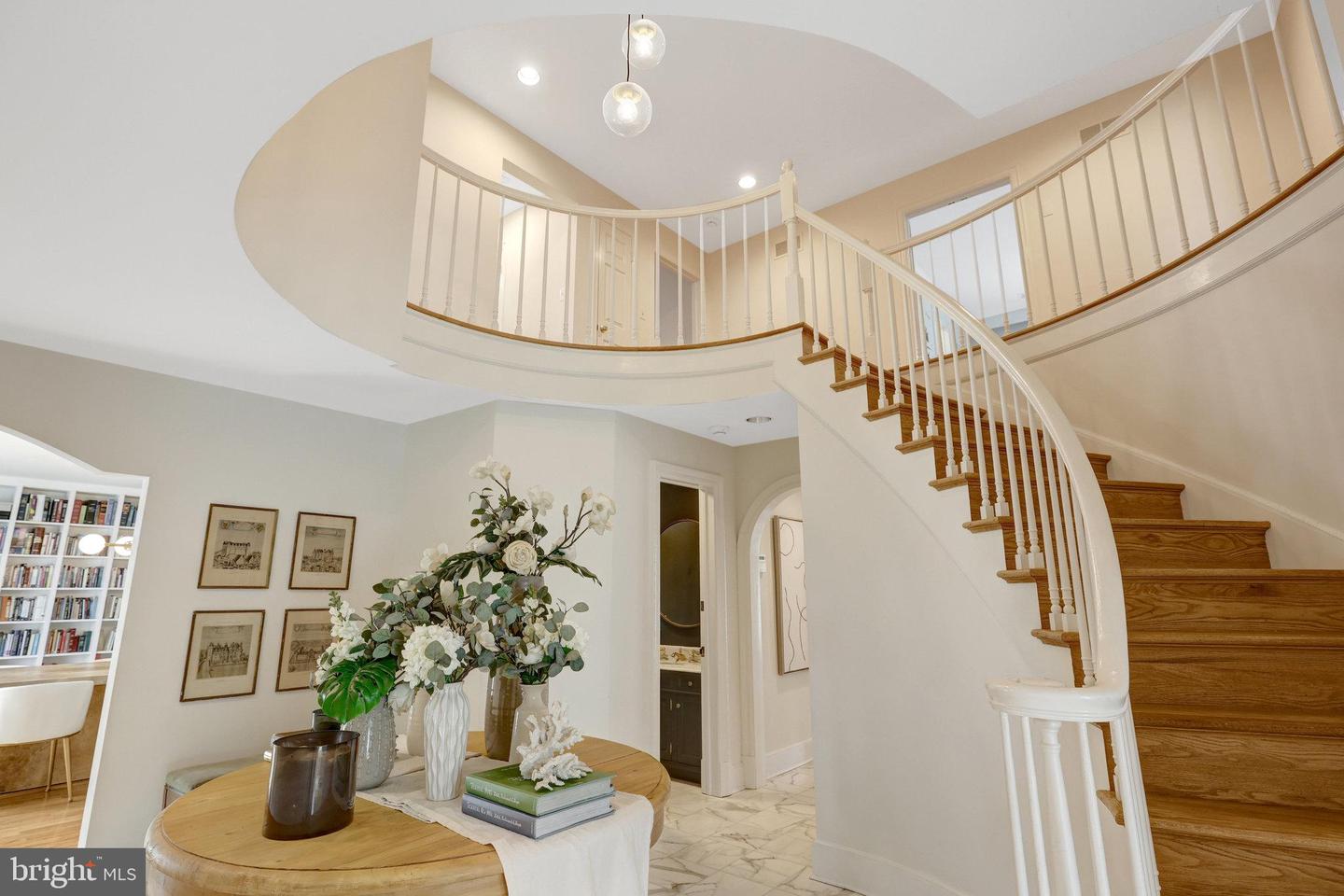 6305 DUNAWAY CT, MCLEAN, Virginia 22101, 6 Bedrooms Bedrooms, ,6 BathroomsBathrooms,Residential,For sale,6305 DUNAWAY CT,VAFX2266276 MLS # VAFX2266276 6305 DUNAWAY CT, MCLEAN, Virginia 22101, 6 Bedrooms Bedrooms, ,6 BathroomsBathrooms,Residential,For sale,6305 DUNAWAY CT,VAFX2266276 MLS # VAFX2266276