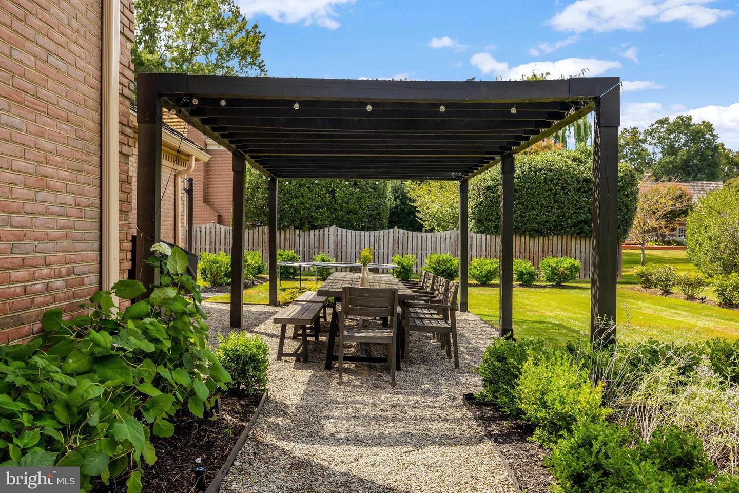 6305 DUNAWAY CT, MCLEAN, Virginia 22101, 6 Bedrooms Bedrooms, ,6 BathroomsBathrooms,Residential,For sale,6305 DUNAWAY CT,VAFX2266276 MLS # VAFX2266276 6305 DUNAWAY CT, MCLEAN, Virginia 22101, 6 Bedrooms Bedrooms, ,6 BathroomsBathrooms,Residential,For sale,6305 DUNAWAY CT,VAFX2266276 MLS # VAFX2266276