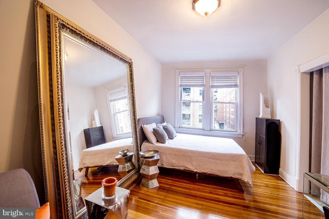 1121 24TH ST NW #401, WASHINGTON, District Of Columbia 20037, 1 Room Rooms,1 BathroomBathrooms,Residential,For sale,1121 24TH ST NW #401,DCDC2224582 MLS # DCDC2224582