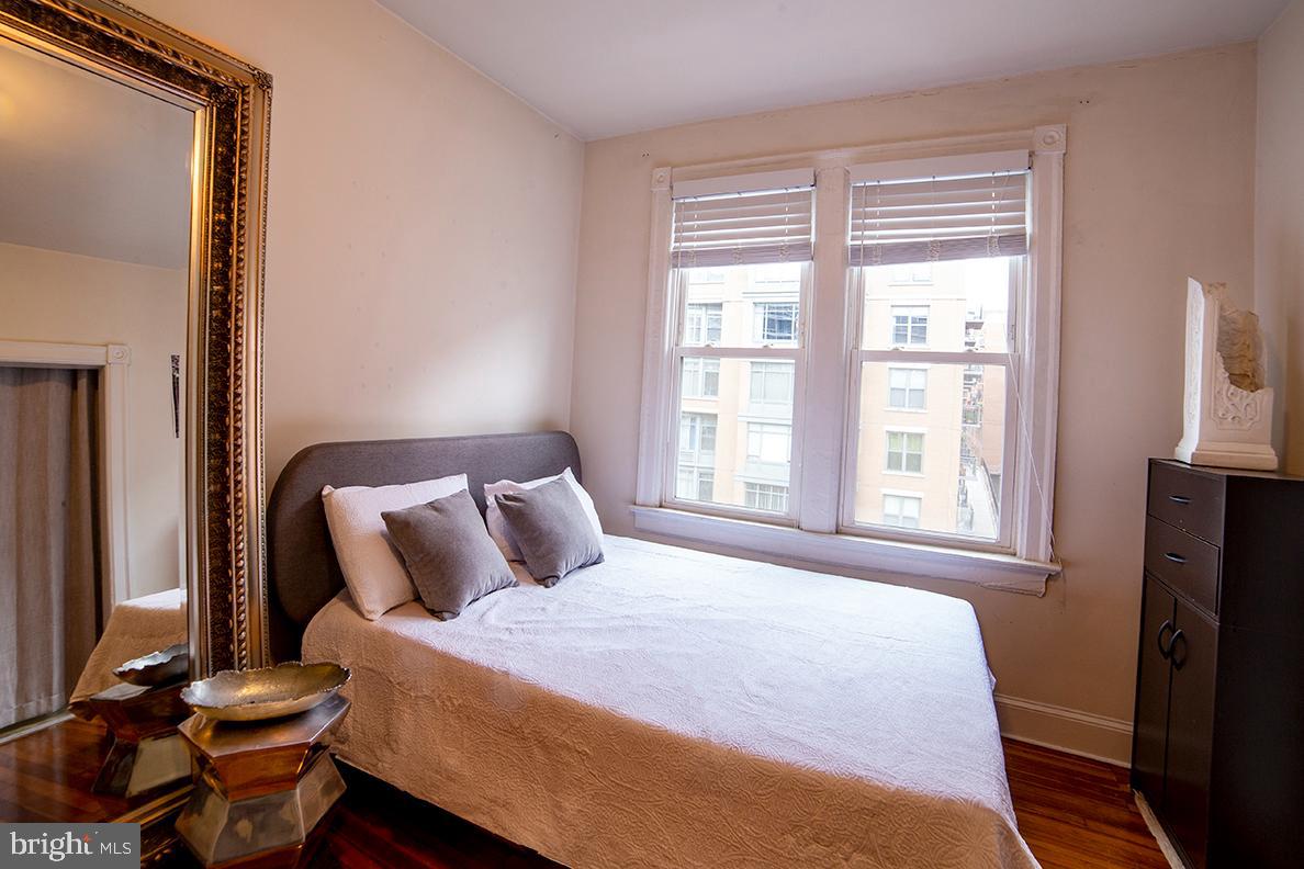 1121 24TH ST NW #401, WASHINGTON, District Of Columbia 20037, 1 Room Rooms,1 BathroomBathrooms,Residential,For sale,1121 24TH ST NW #401,DCDC2224582 MLS # DCDC2224582