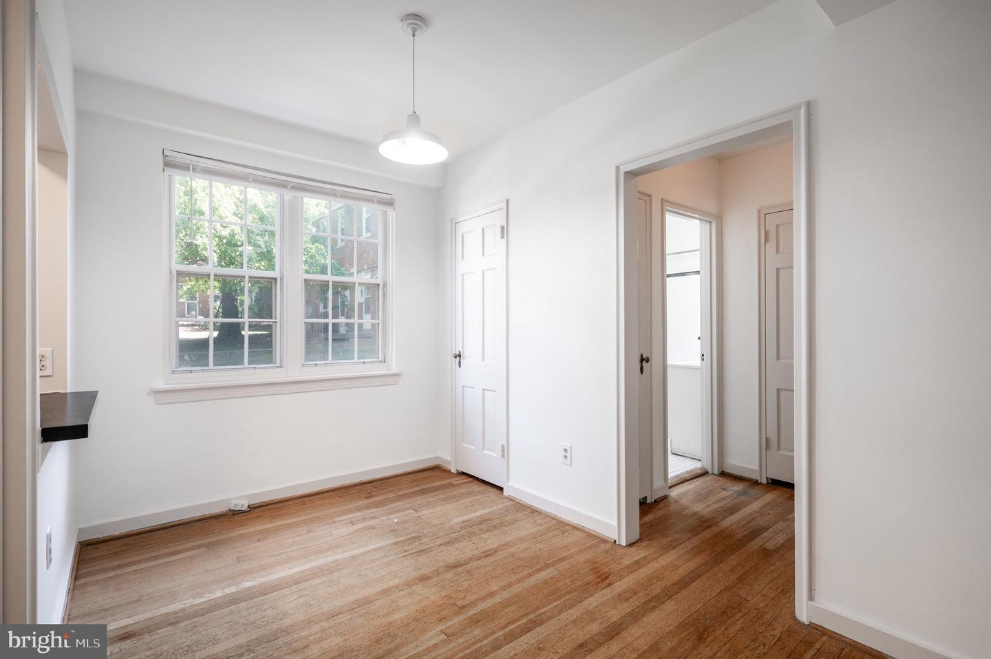 12 ASHBY ST #F, ALEXANDRIA, Virginia 22305, 1 Bedroom Bedrooms, ,1 BathroomBathrooms,Residential,For sale,12 ASHBY ST #F,VAAX2050328 MLS # VAAX2050328