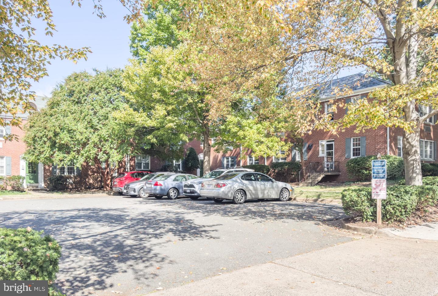 12 ASHBY ST #F, ALEXANDRIA, Virginia 22305, 1 Bedroom Bedrooms, ,1 BathroomBathrooms,Residential,For sale,12 ASHBY ST #F,VAAX2050328 MLS # VAAX2050328