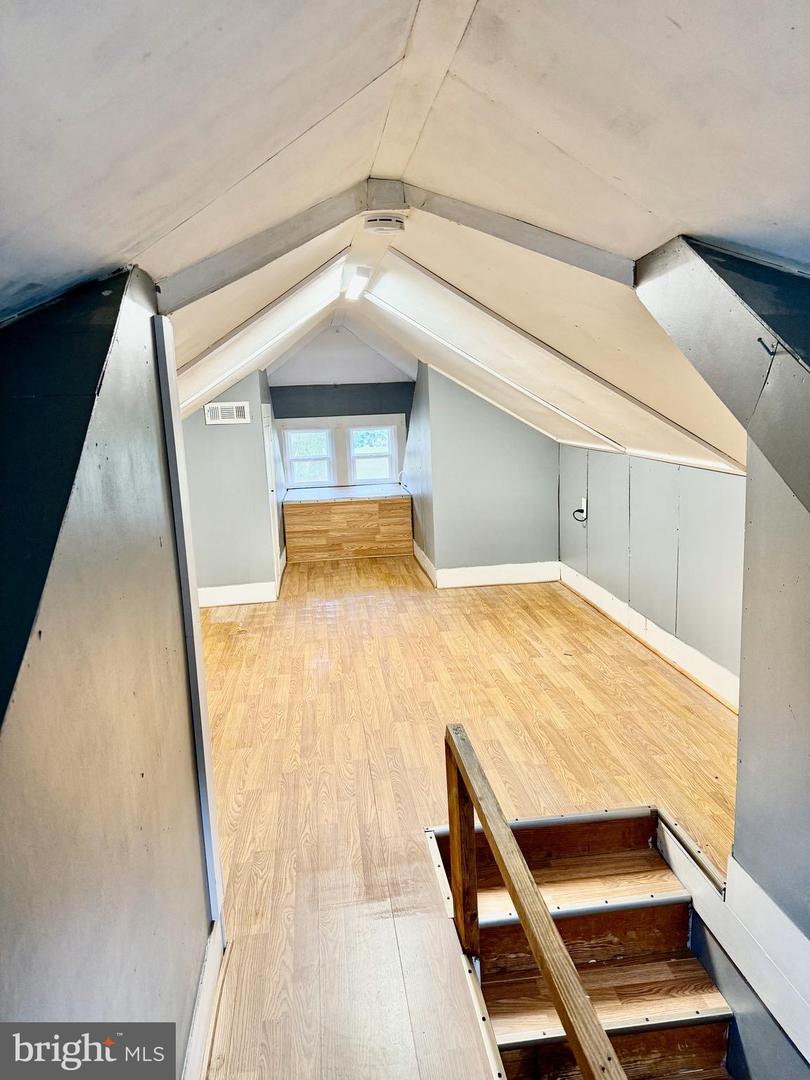 722 HARTWOOD RD, FREDERICKSBURG, Virginia 22406, 2 Bedrooms Bedrooms, ,2 BathroomsBathrooms,Residential,For sale,722 HARTWOOD RD,VAST2043582 MLS # VAST2043582