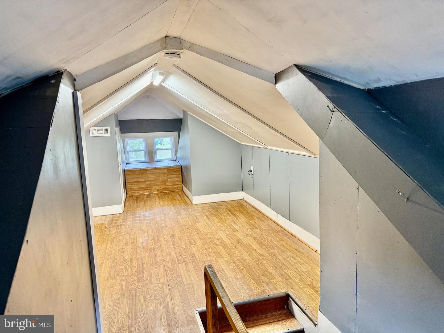 722 HARTWOOD RD, FREDERICKSBURG, Virginia 22406, 2 Bedrooms Bedrooms, ,2 BathroomsBathrooms,Residential,For sale,722 HARTWOOD RD,VAST2043582 MLS # VAST2043582