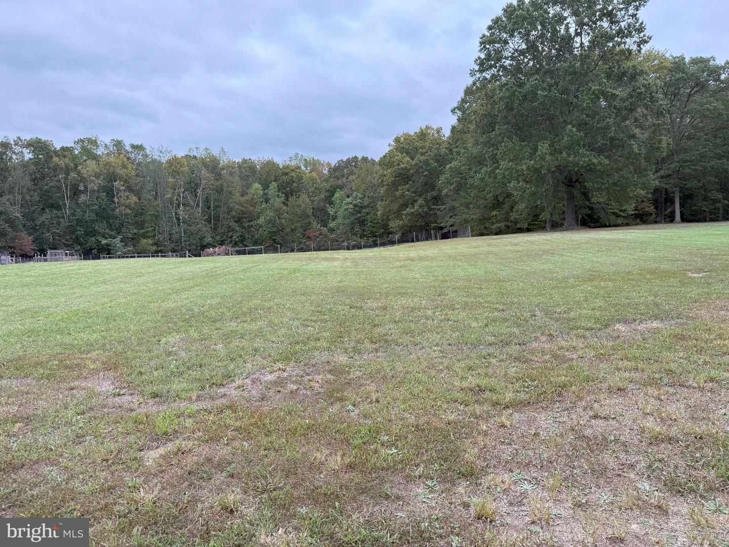 722 HARTWOOD RD, FREDERICKSBURG, Virginia 22406, 2 Bedrooms Bedrooms, ,2 BathroomsBathrooms,Residential,For sale,722 HARTWOOD RD,VAST2043582 MLS # VAST2043582