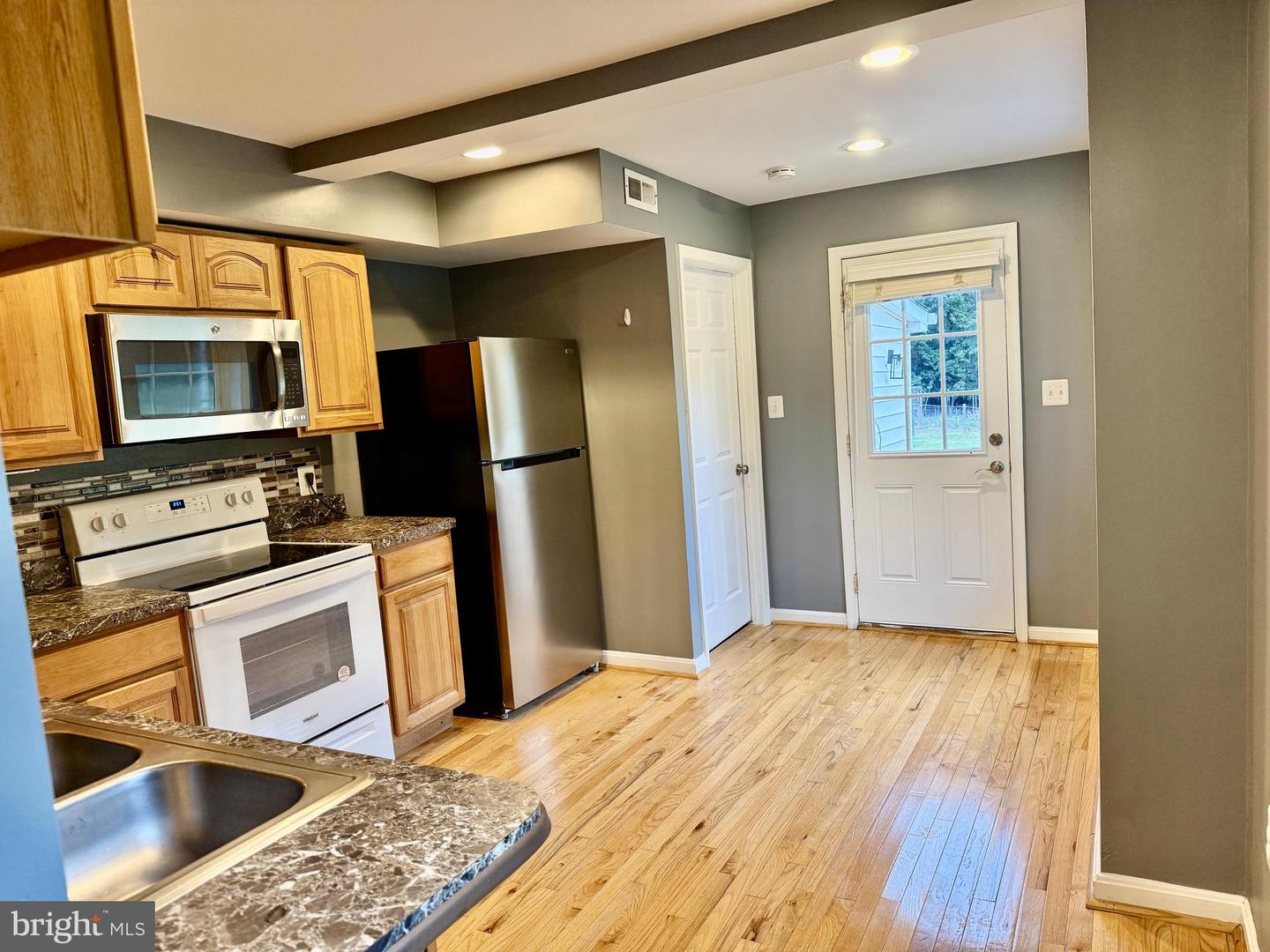 722 HARTWOOD RD, FREDERICKSBURG, Virginia 22406, 2 Bedrooms Bedrooms, ,2 BathroomsBathrooms,Residential,For sale,722 HARTWOOD RD,VAST2043582 MLS # VAST2043582