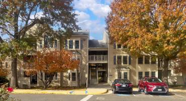 12217 FAIRFIELD HOUSE DR #106A, FAIRFAX, Virginia 22033, 2 Bedrooms Bedrooms, ,2 BathroomsBathrooms,Residential,For sale,12217 FAIRFIELD HOUSE DR #106A,VAFX2278028 MLS # VAFX2278028