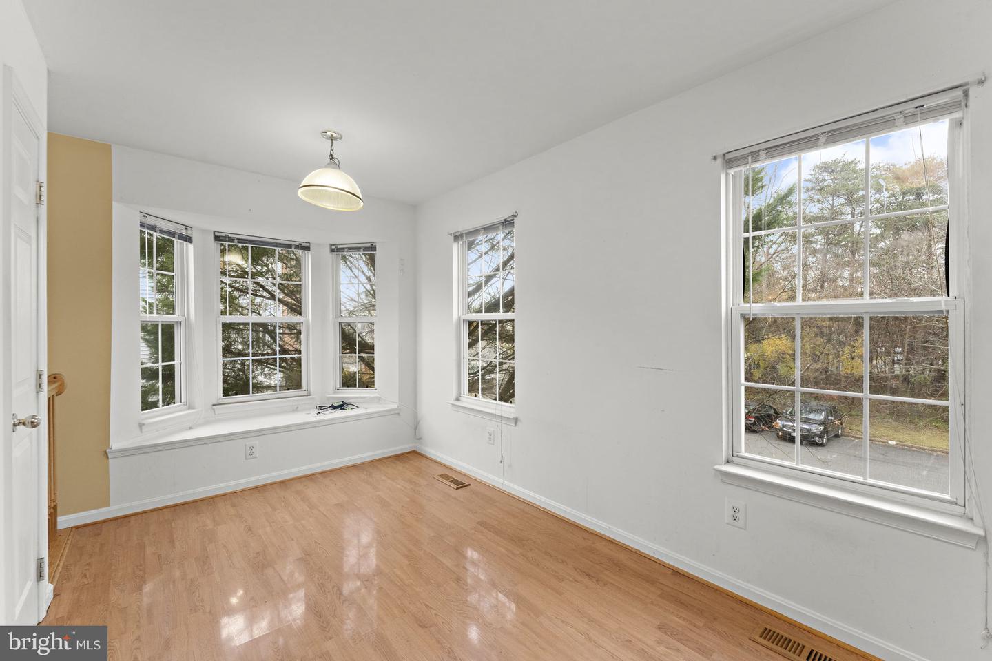 8432 LIMBAUGH WAY, BRISTOW, Virginia 20136, 2 Bedrooms Bedrooms, ,1 BathroomBathrooms,Residential,For sale,8432 LIMBAUGH WAY,VAPW2107390 MLS # VAPW2107390 8432 LIMBAUGH WAY, BRISTOW, Virginia 20136, 2 Bedrooms Bedrooms, ,1 BathroomBathrooms,Residential,For sale,8432 LIMBAUGH WAY,VAPW2107390 MLS # VAPW2107390