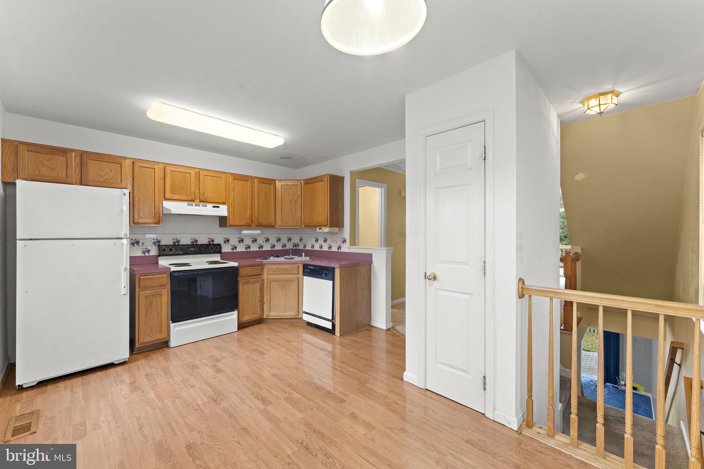 8432 LIMBAUGH WAY, BRISTOW, Virginia 20136, 2 Bedrooms Bedrooms, ,1 BathroomBathrooms,Residential,For sale,8432 LIMBAUGH WAY,VAPW2107390 MLS # VAPW2107390 8432 LIMBAUGH WAY, BRISTOW, Virginia 20136, 2 Bedrooms Bedrooms, ,1 BathroomBathrooms,Residential,For sale,8432 LIMBAUGH WAY,VAPW2107390 MLS # VAPW2107390